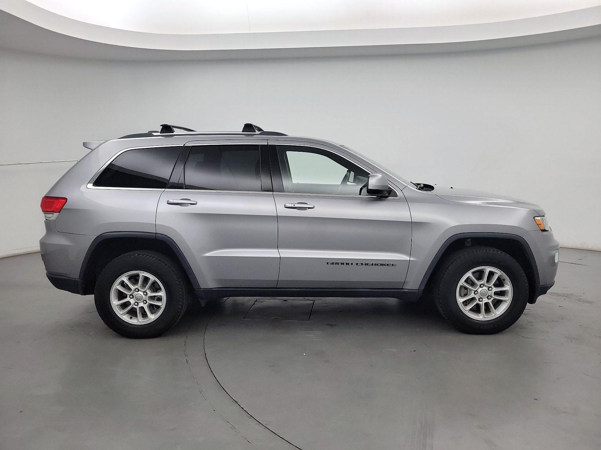 Thumbnail: 2018 Jeep Grand Cherokee - 4