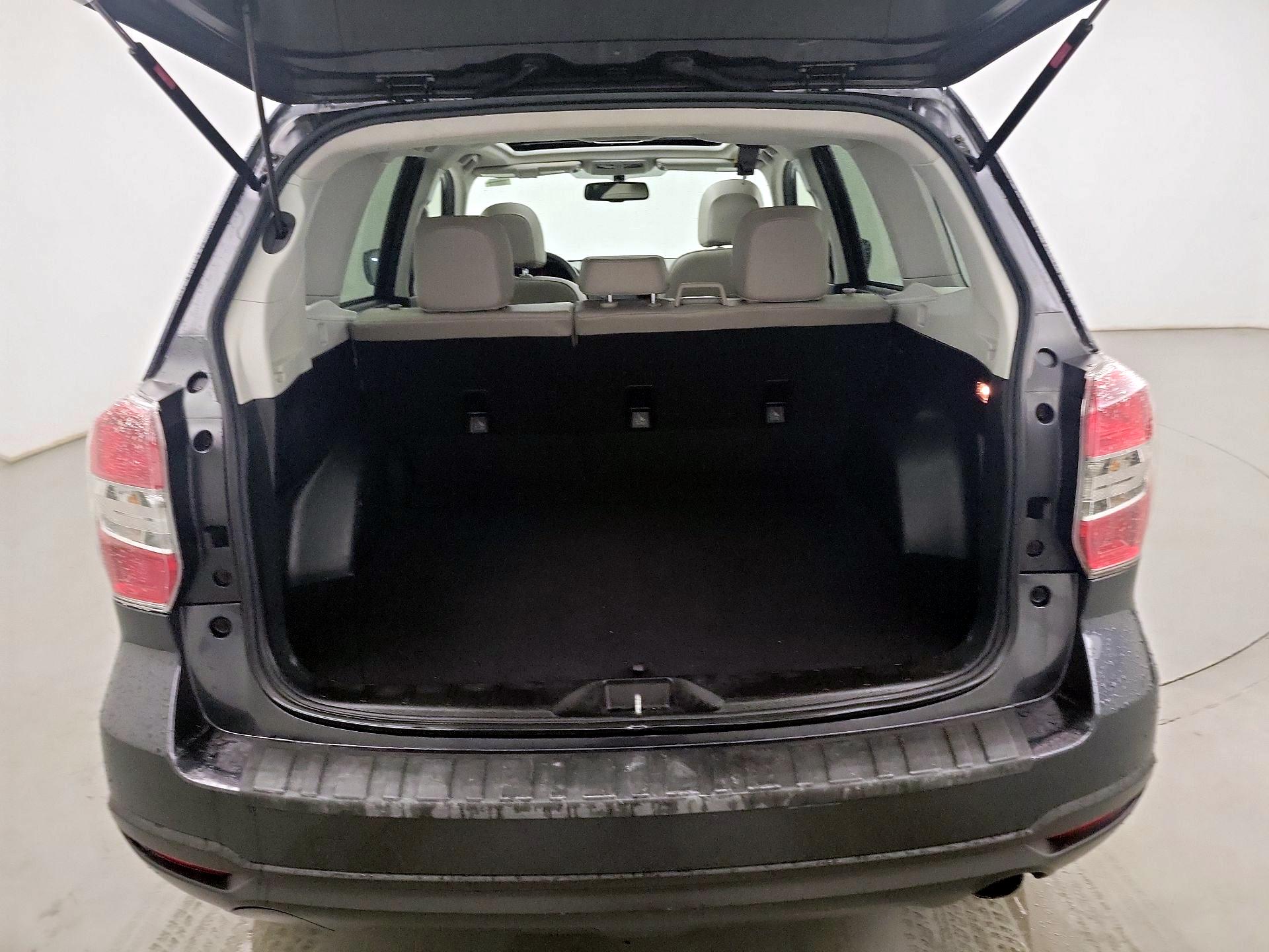 Thumbnail: 2015 Subaru Forester - 19