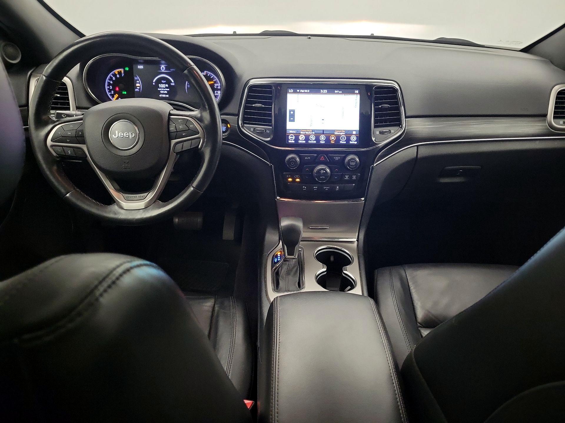 Thumbnail: 2019 Jeep Grand Cherokee - 8