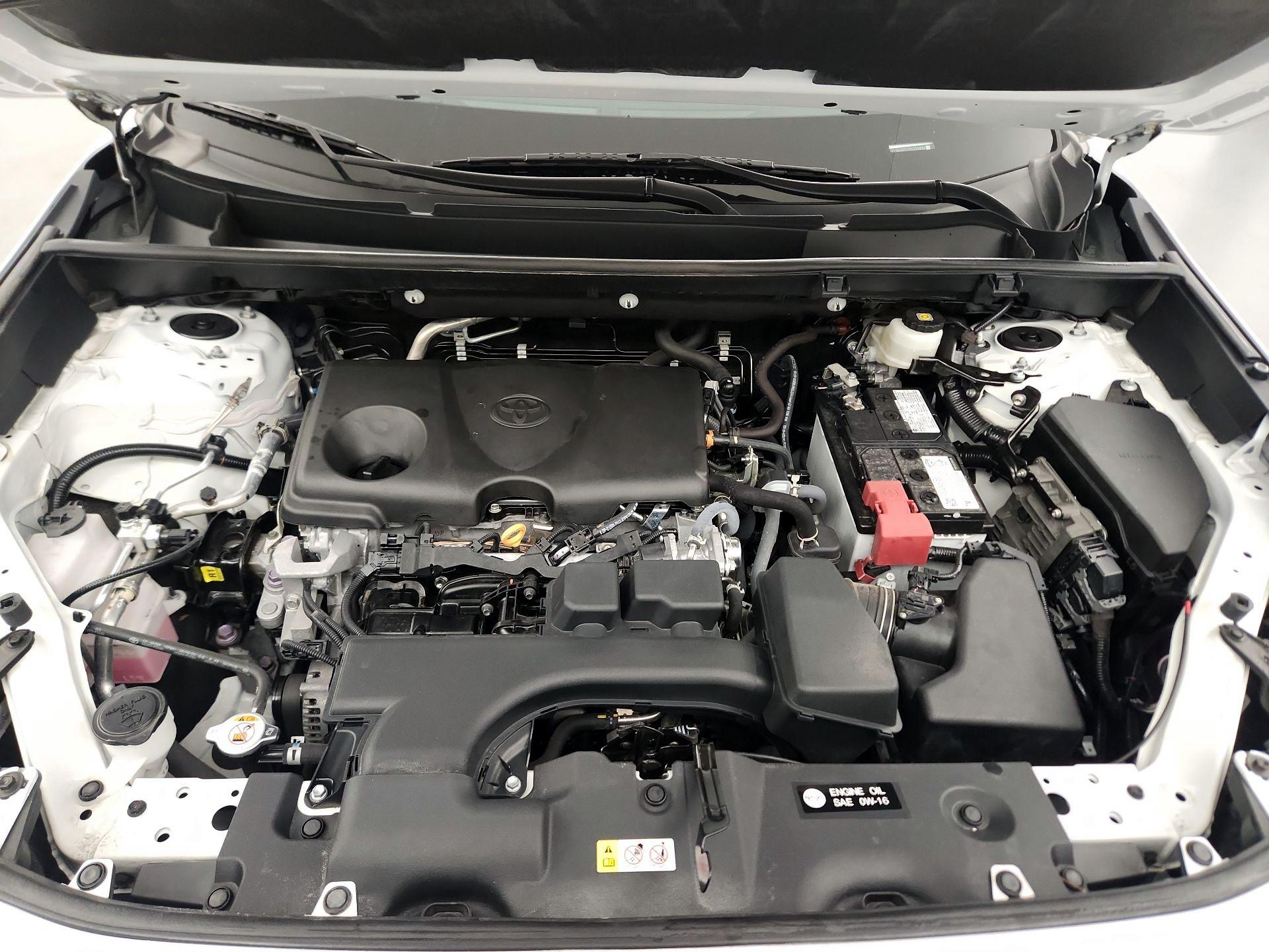 Thumbnail: 2023 Toyota RAV4 - 19