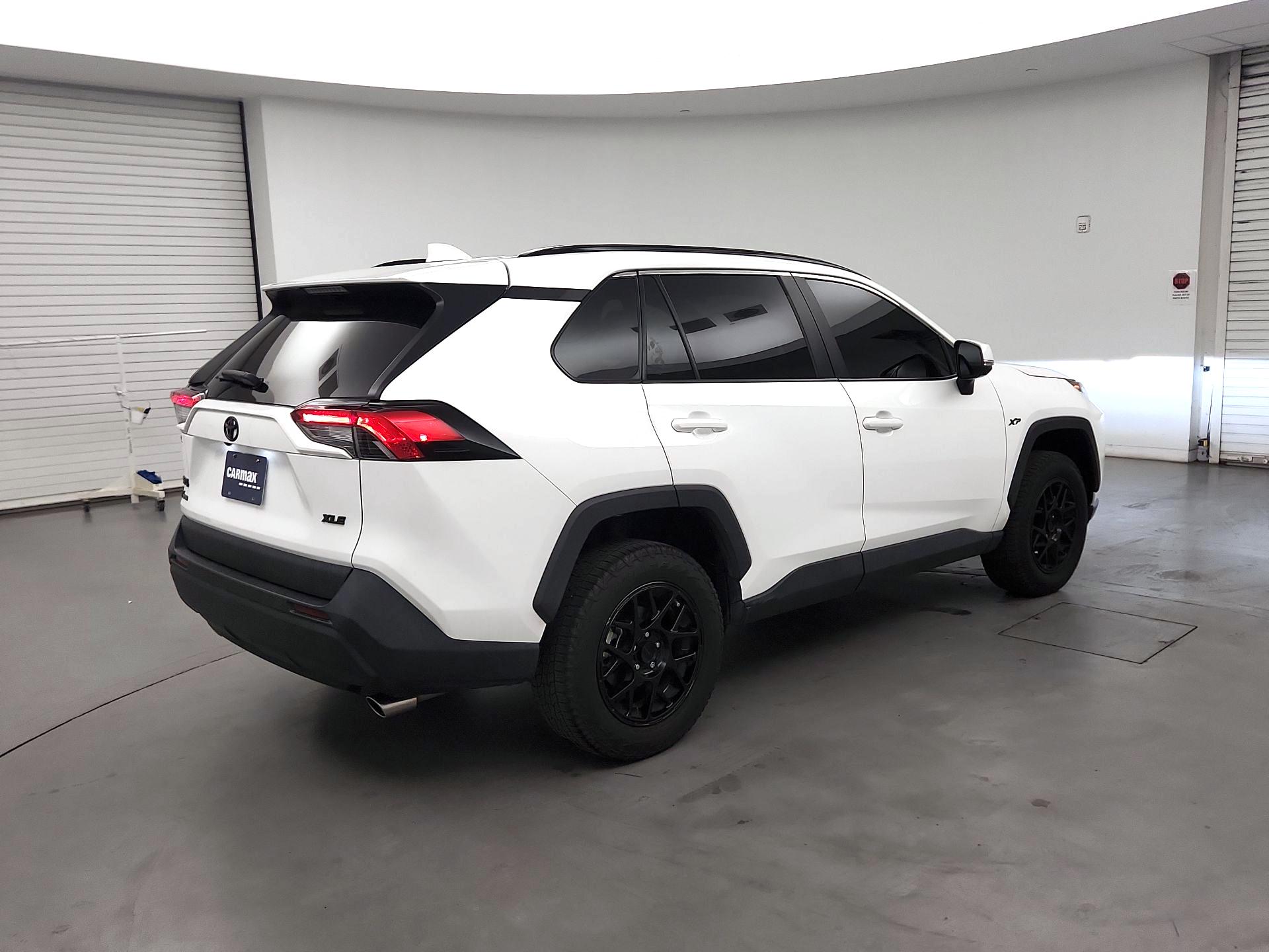 Thumbnail: 2023 Toyota RAV4 - 5