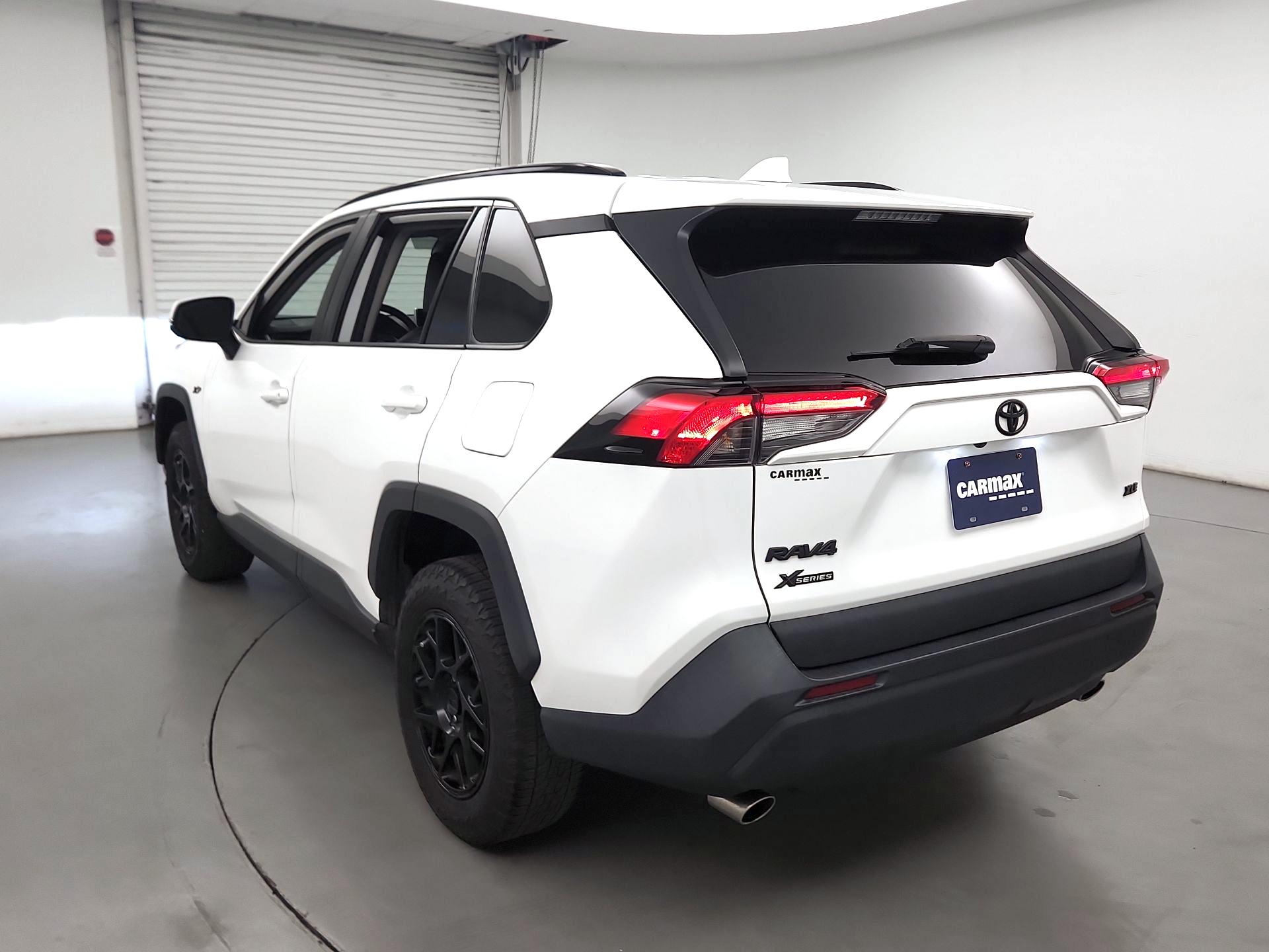 Thumbnail: 2023 Toyota RAV4 - 7