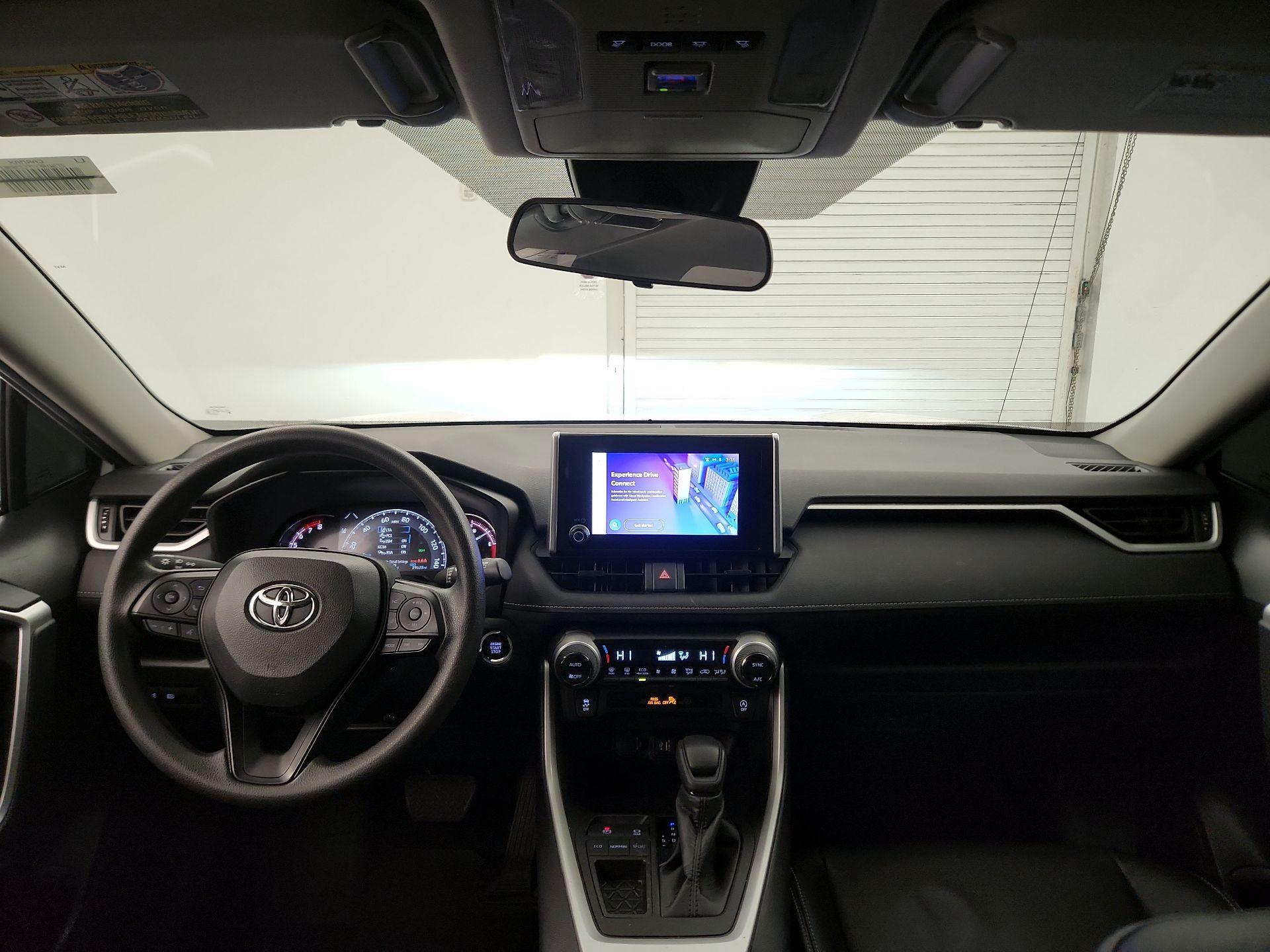 Thumbnail: 2023 Toyota RAV4 - 8