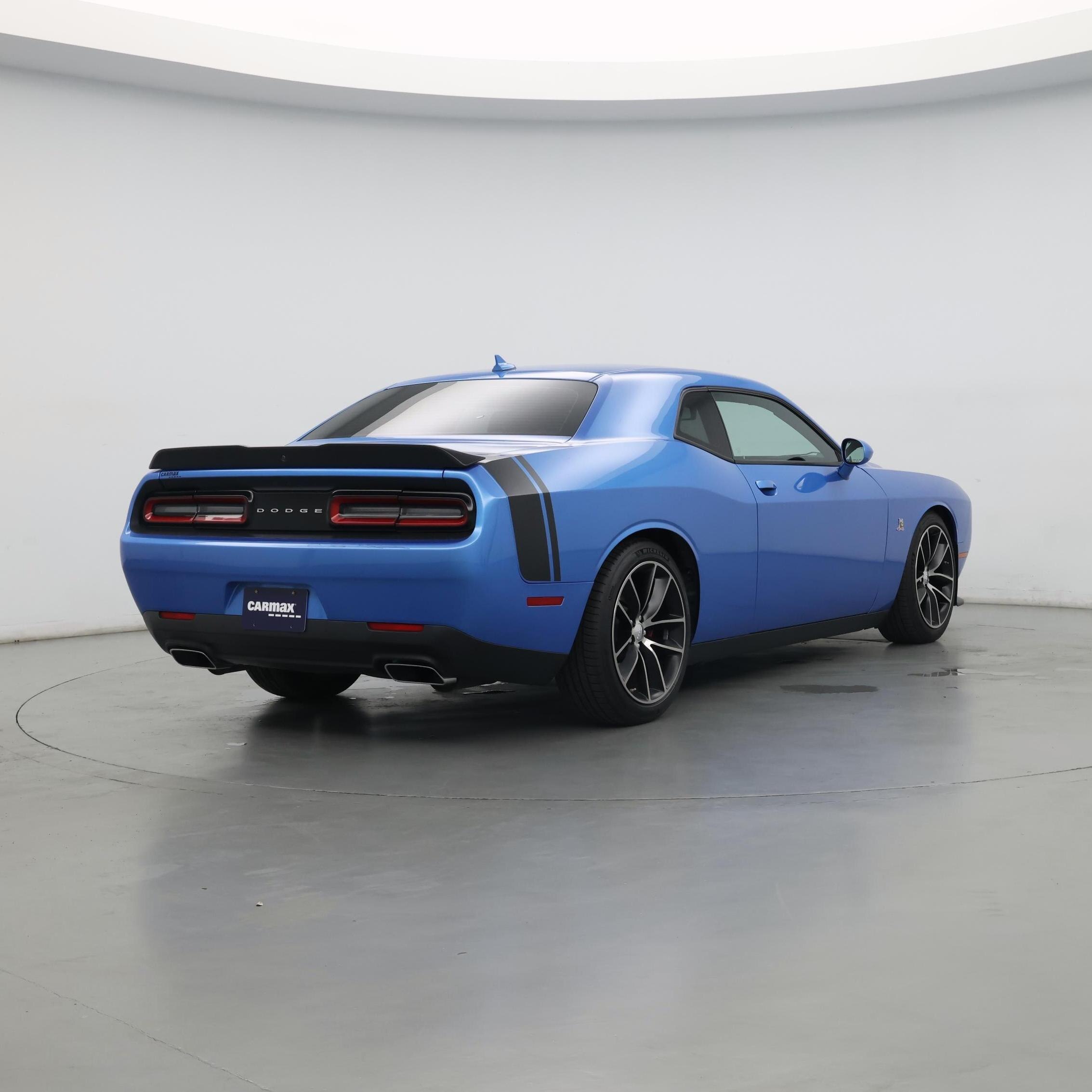 Thumbnail: 2015 Dodge Challenger - 8