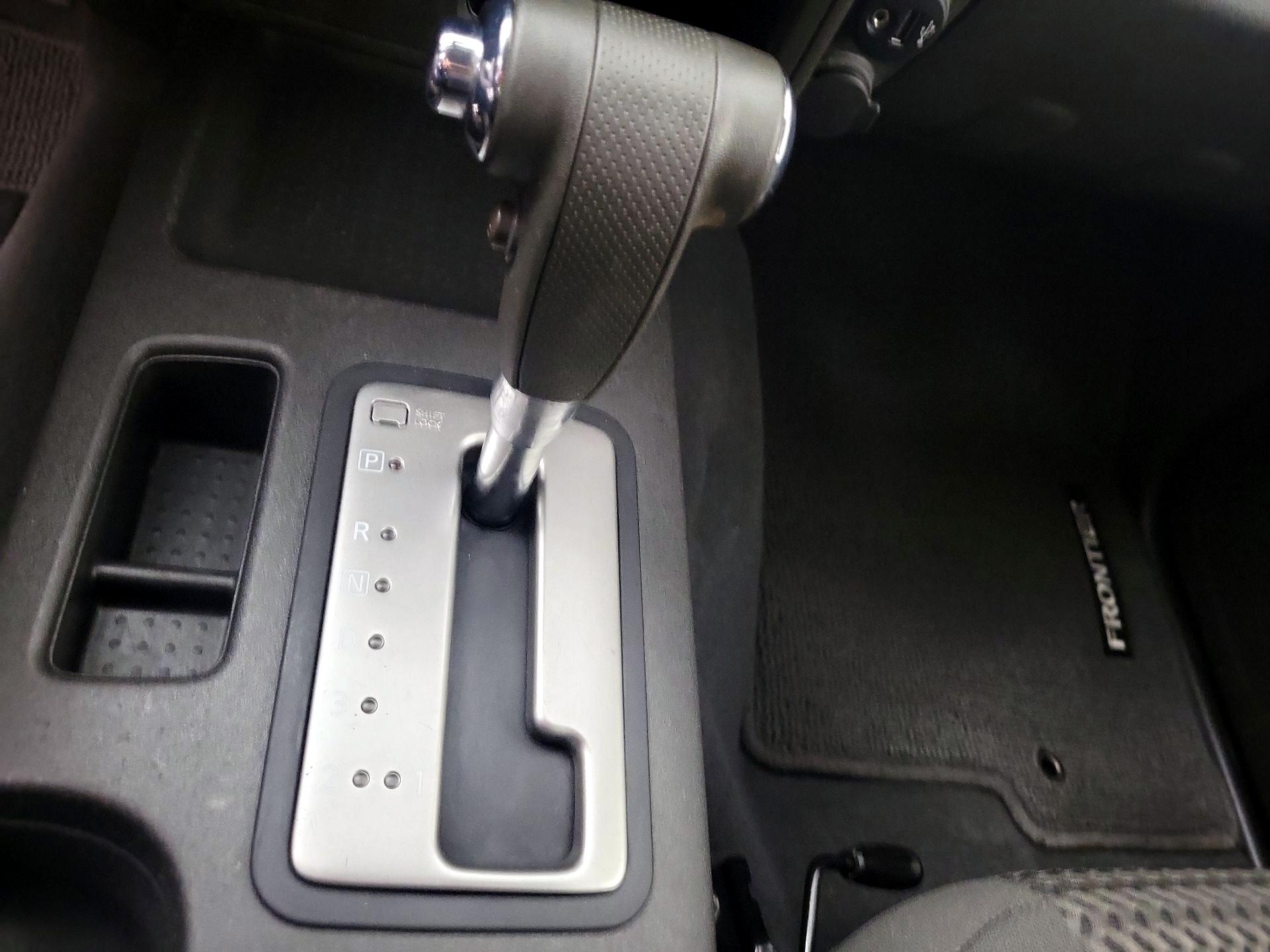 Thumbnail: 2019 Nissan Frontier - 15