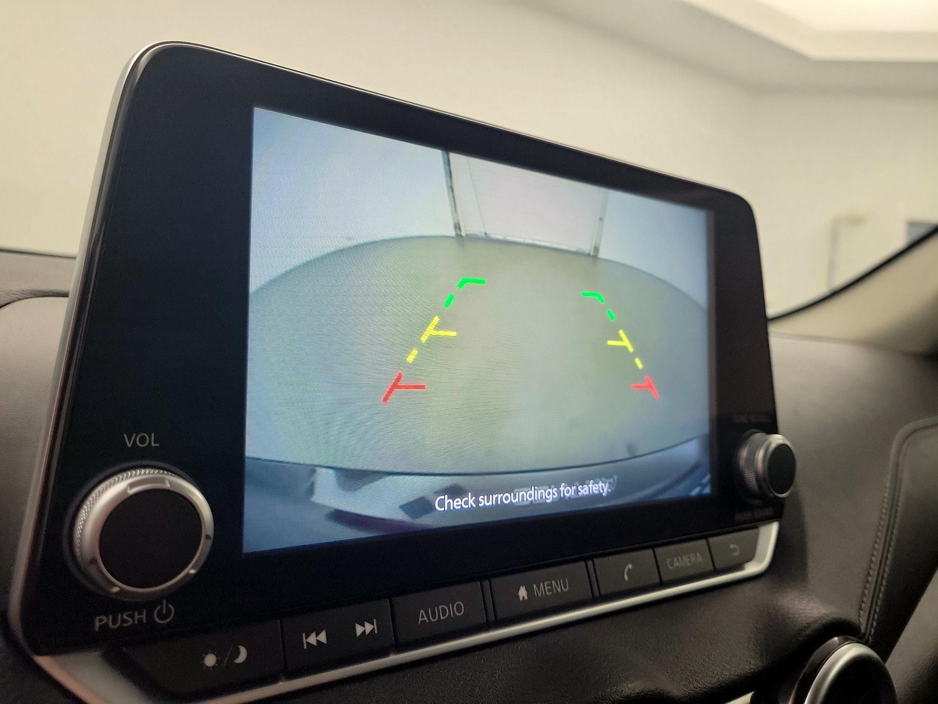 Thumbnail: 2023 Nissan Sentra - 12