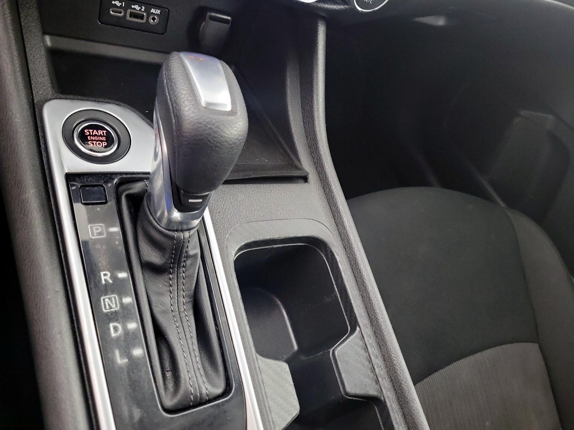 Thumbnail: 2023 Nissan Sentra - 15