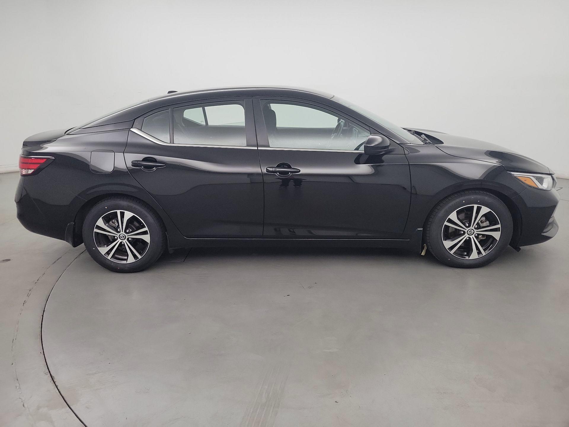 Thumbnail: 2023 Nissan Sentra - 4