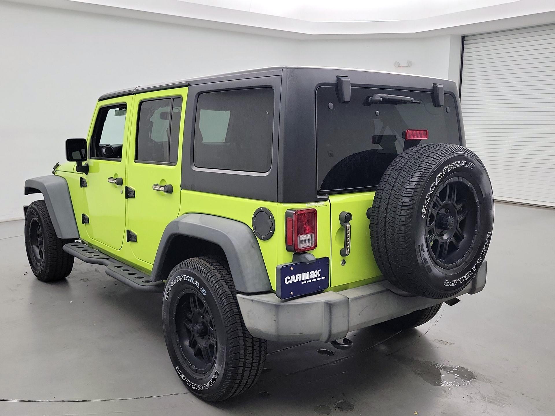 Thumbnail: 2016 Jeep Wrangler - 7