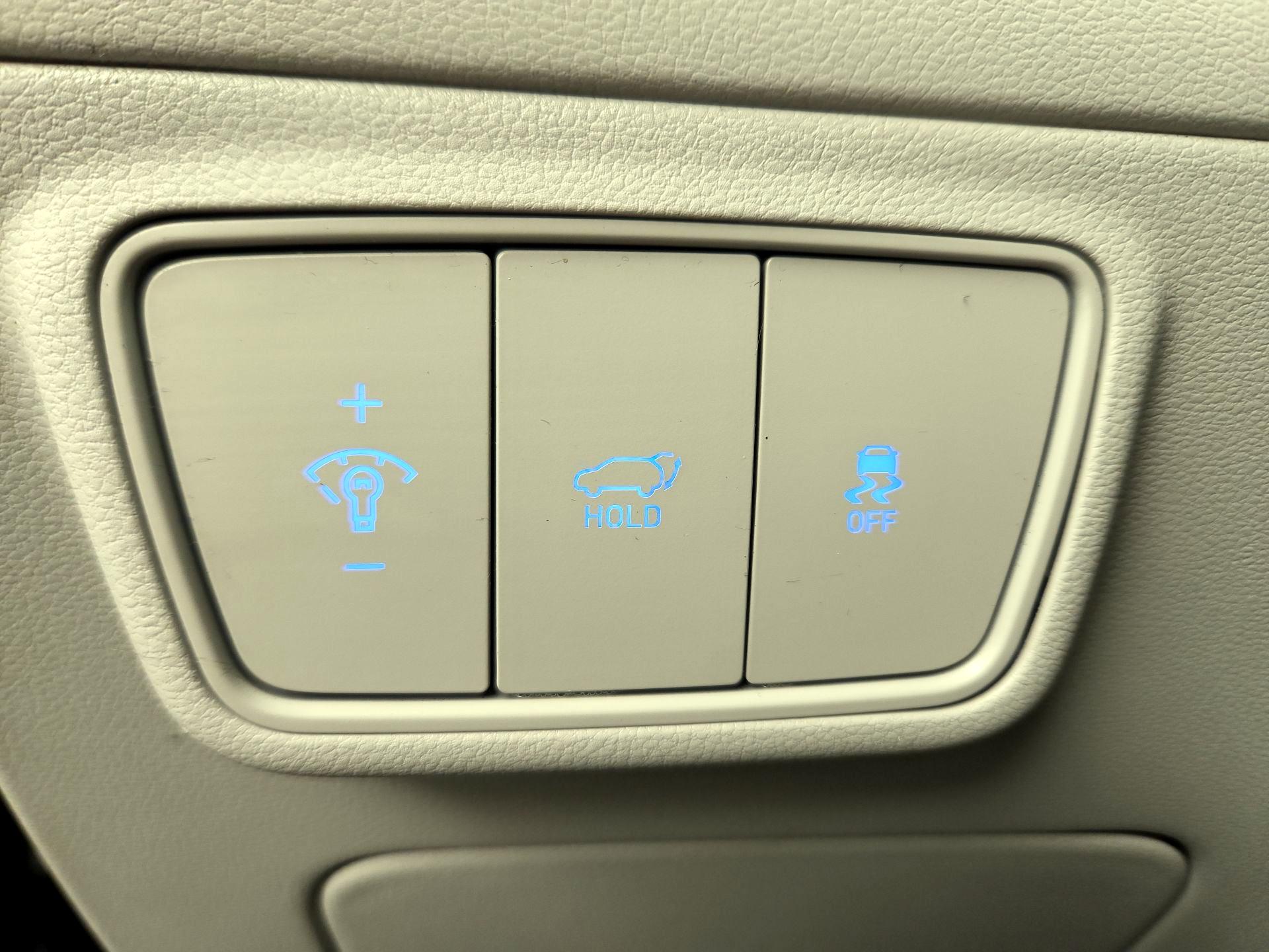 Thumbnail: 2022 Hyundai Tucson - 11