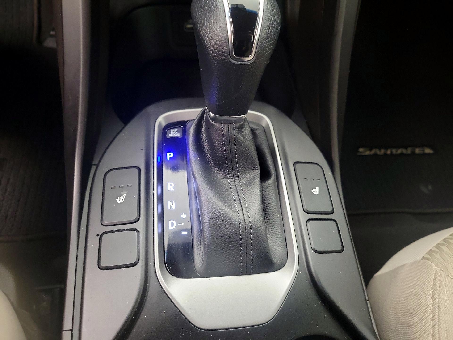 Thumbnail: 2018 Hyundai Santa Fe - 17