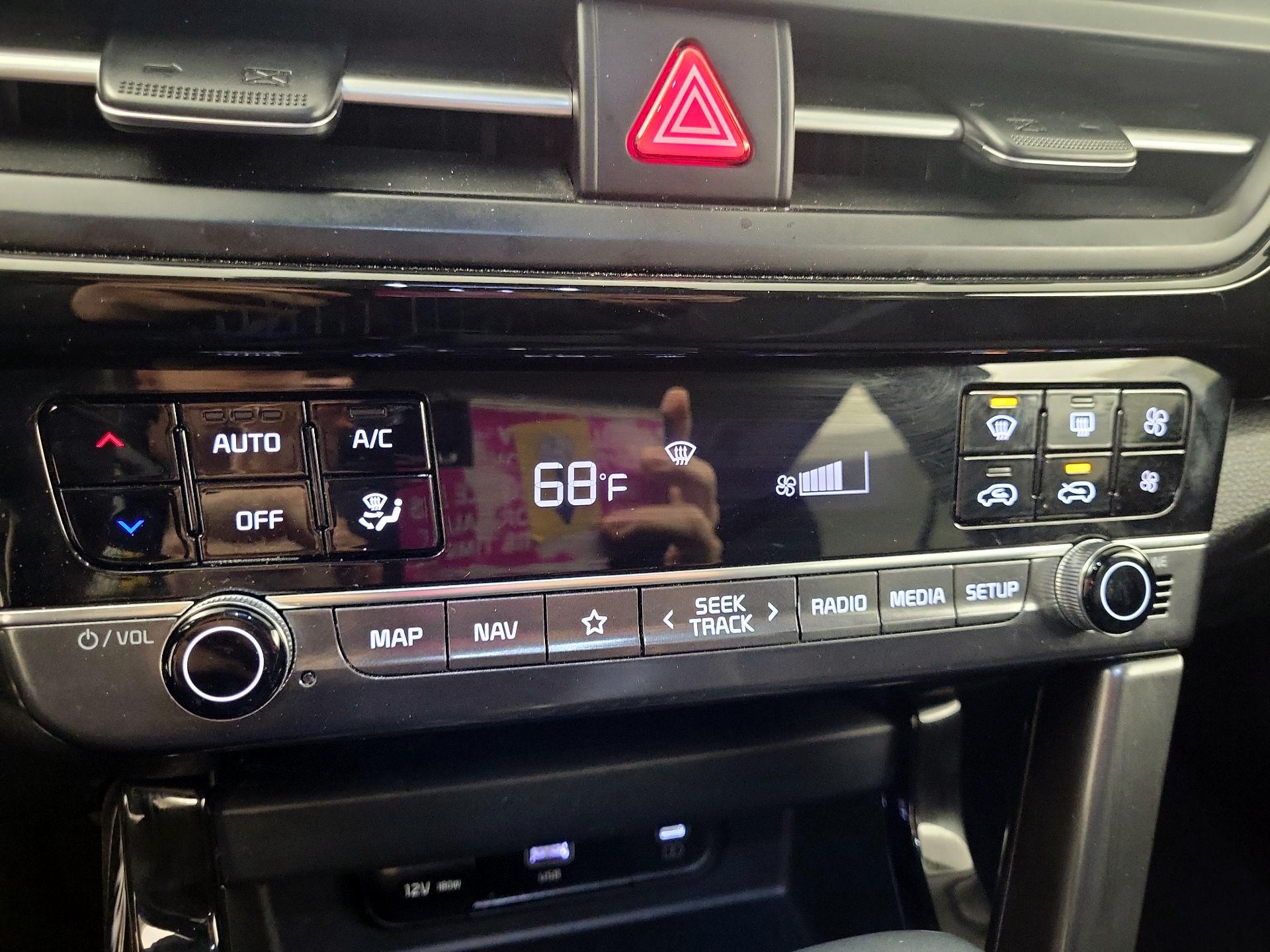 Thumbnail: 2024 Kia Seltos - 15