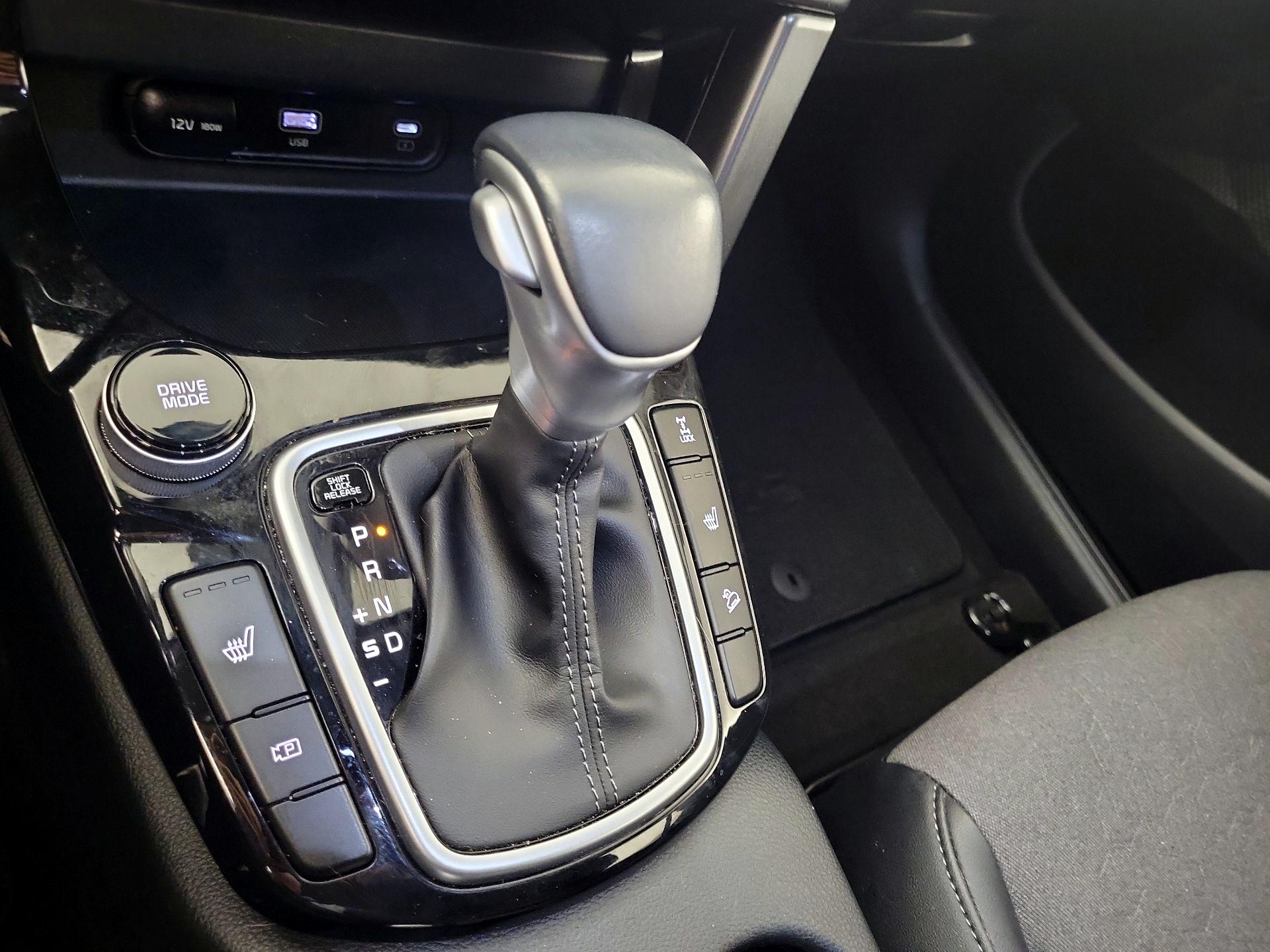 Thumbnail: 2024 Kia Seltos - 16