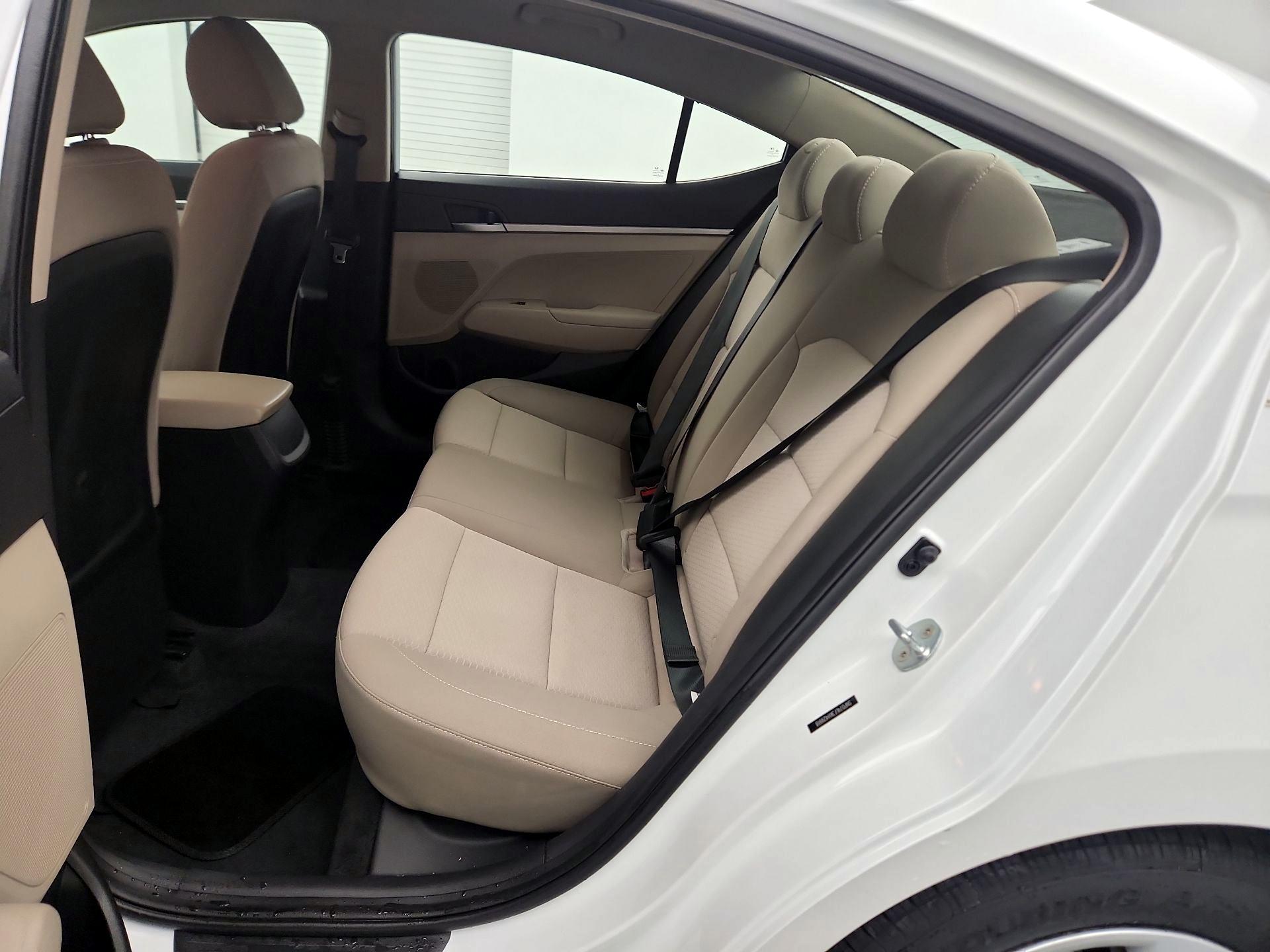 Thumbnail: 2019 Hyundai Elantra - 17