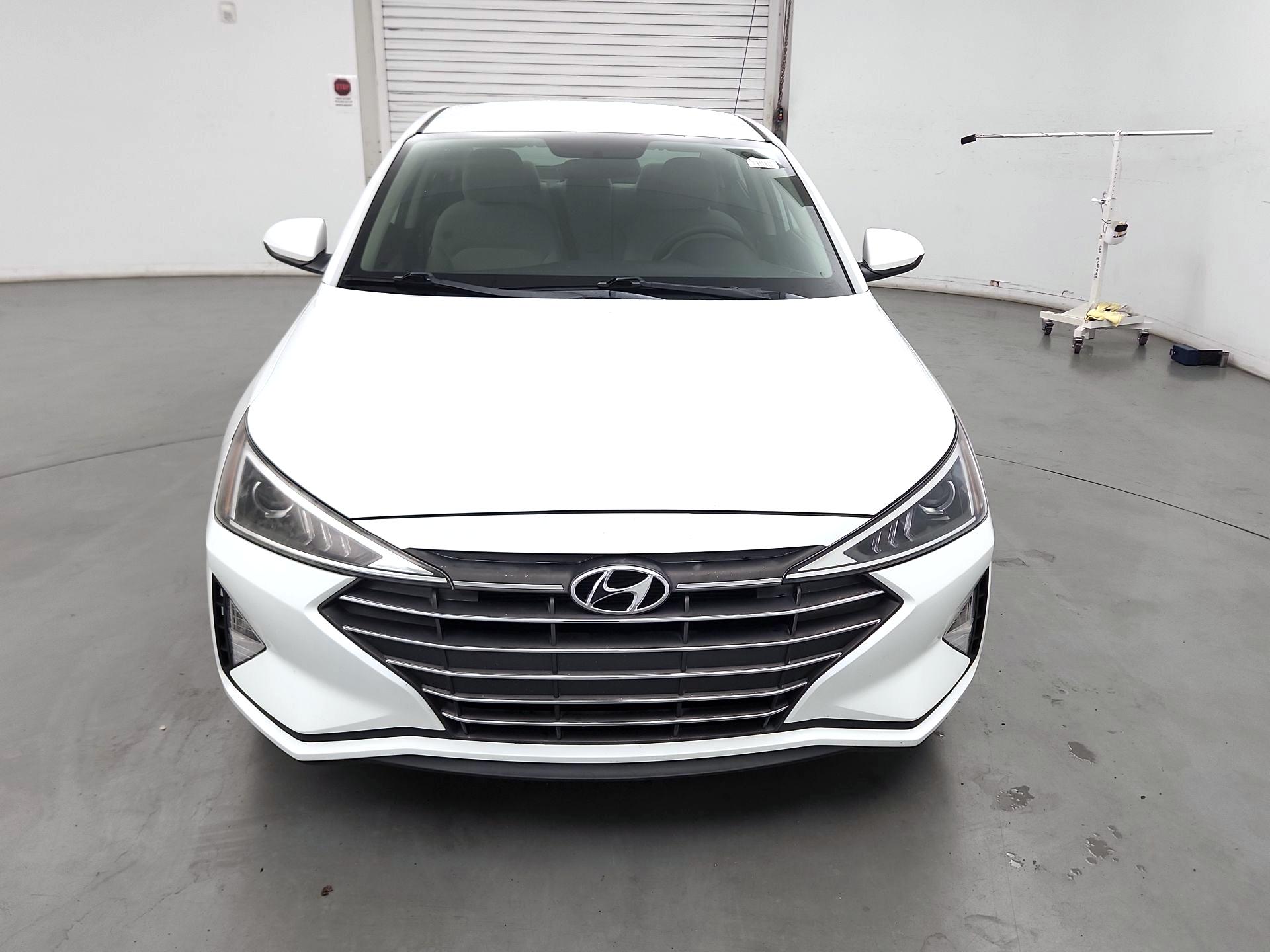 Thumbnail: 2019 Hyundai Elantra - 2