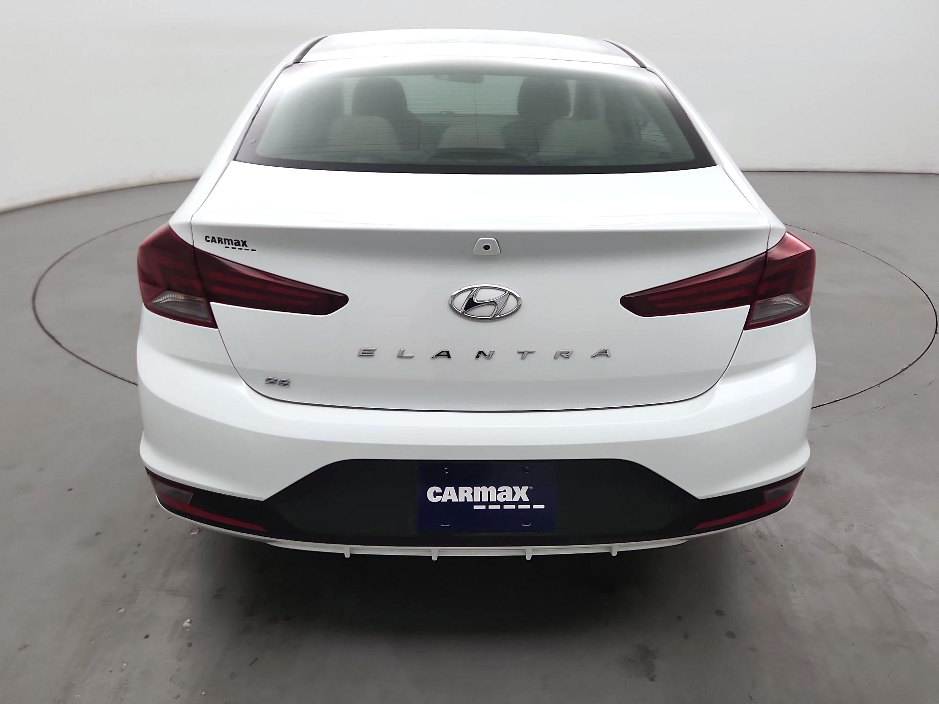 Thumbnail: 2019 Hyundai Elantra - 6