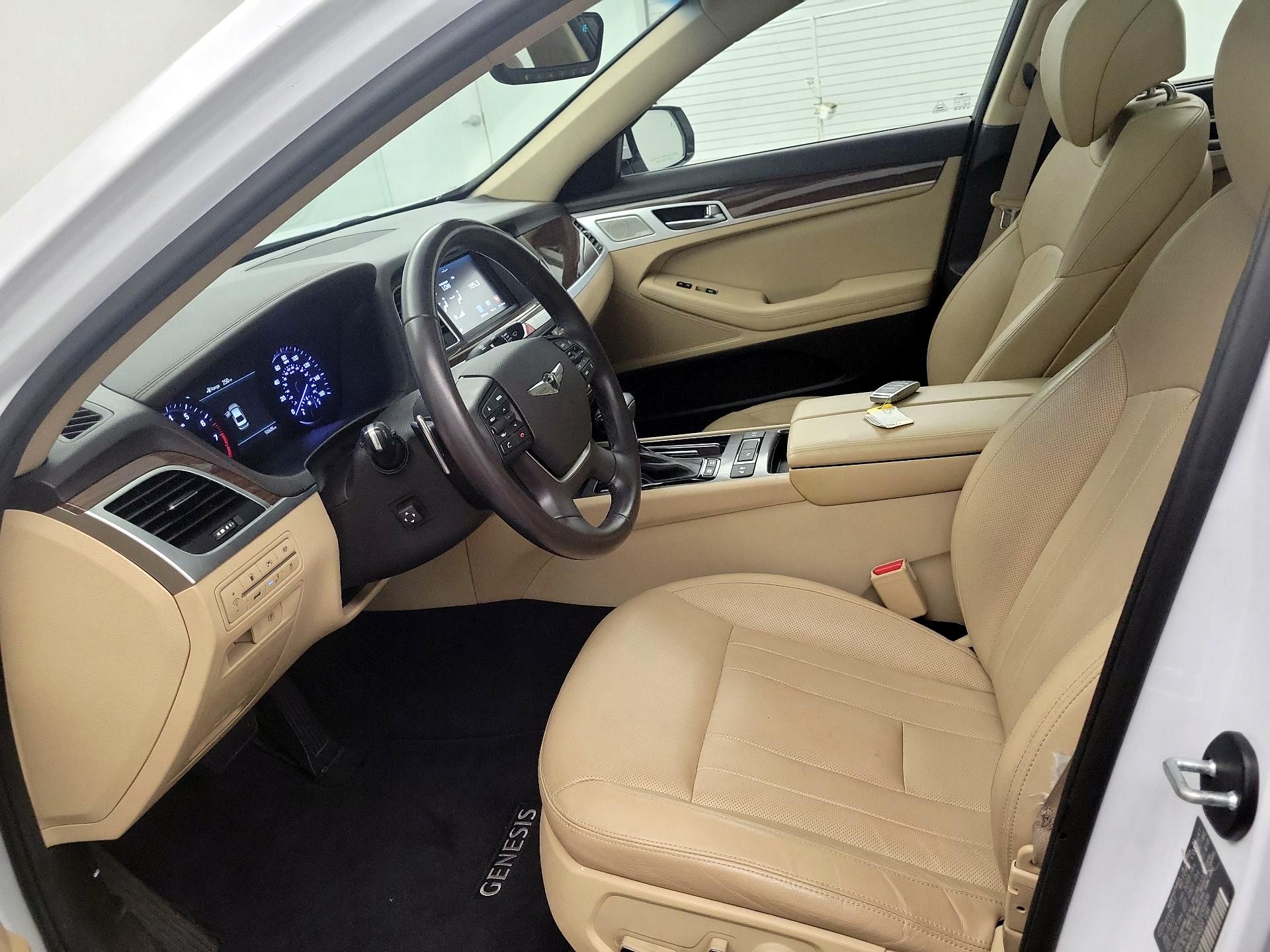 Thumbnail: 2018 Genesis G80 - 11