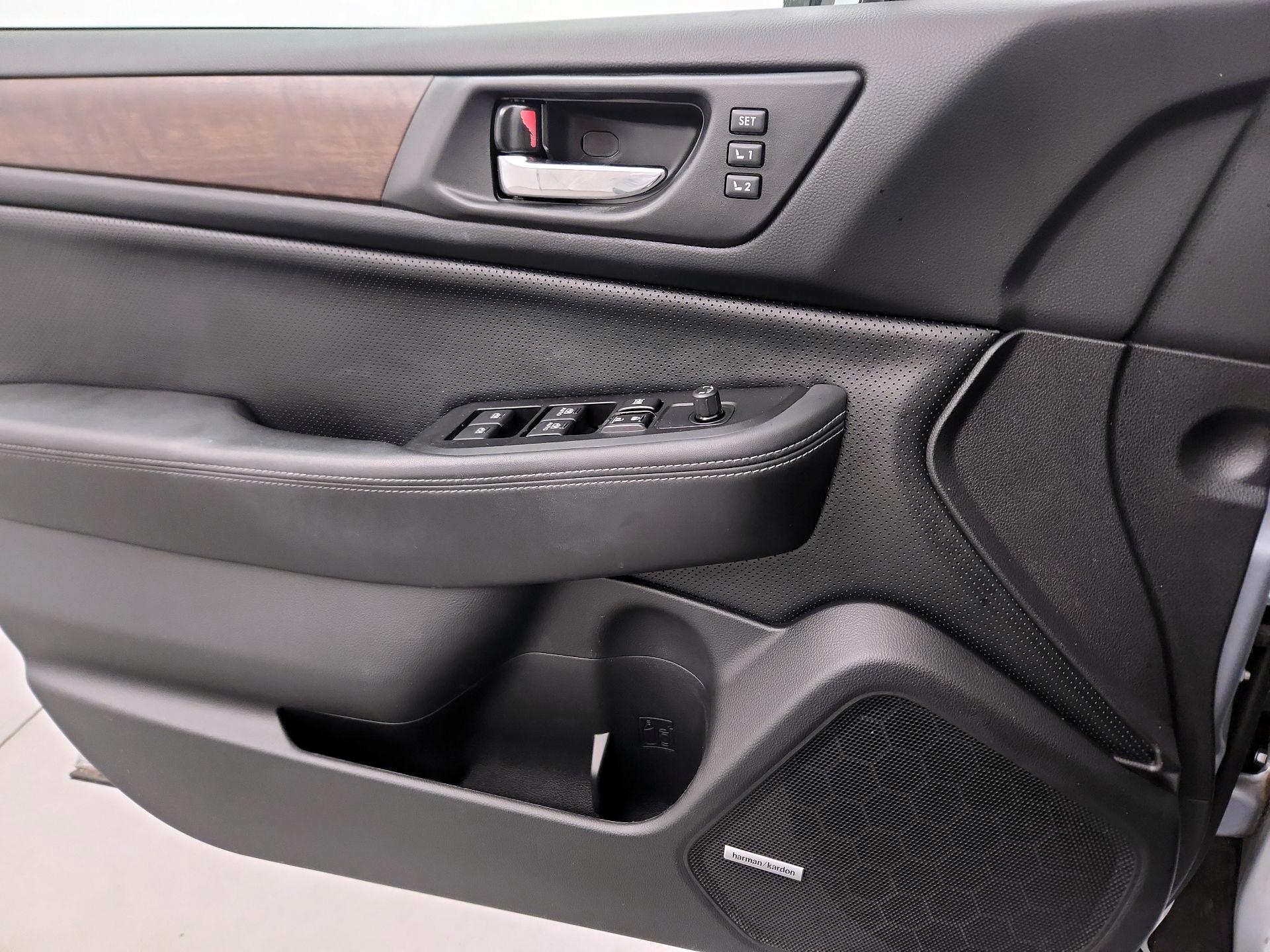 Thumbnail: 2015 Subaru Outback - 10