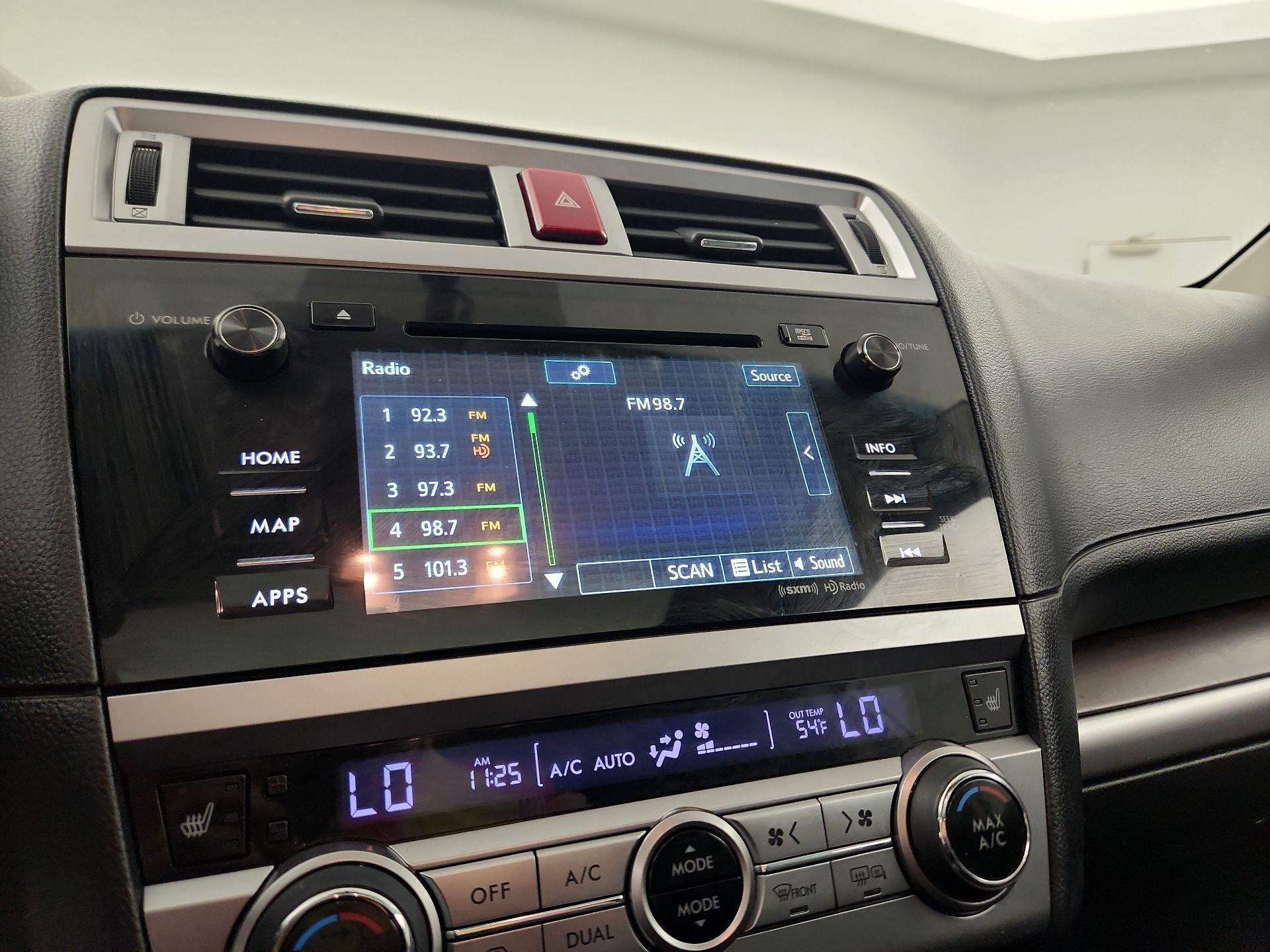 Thumbnail: 2015 Subaru Outback - 14