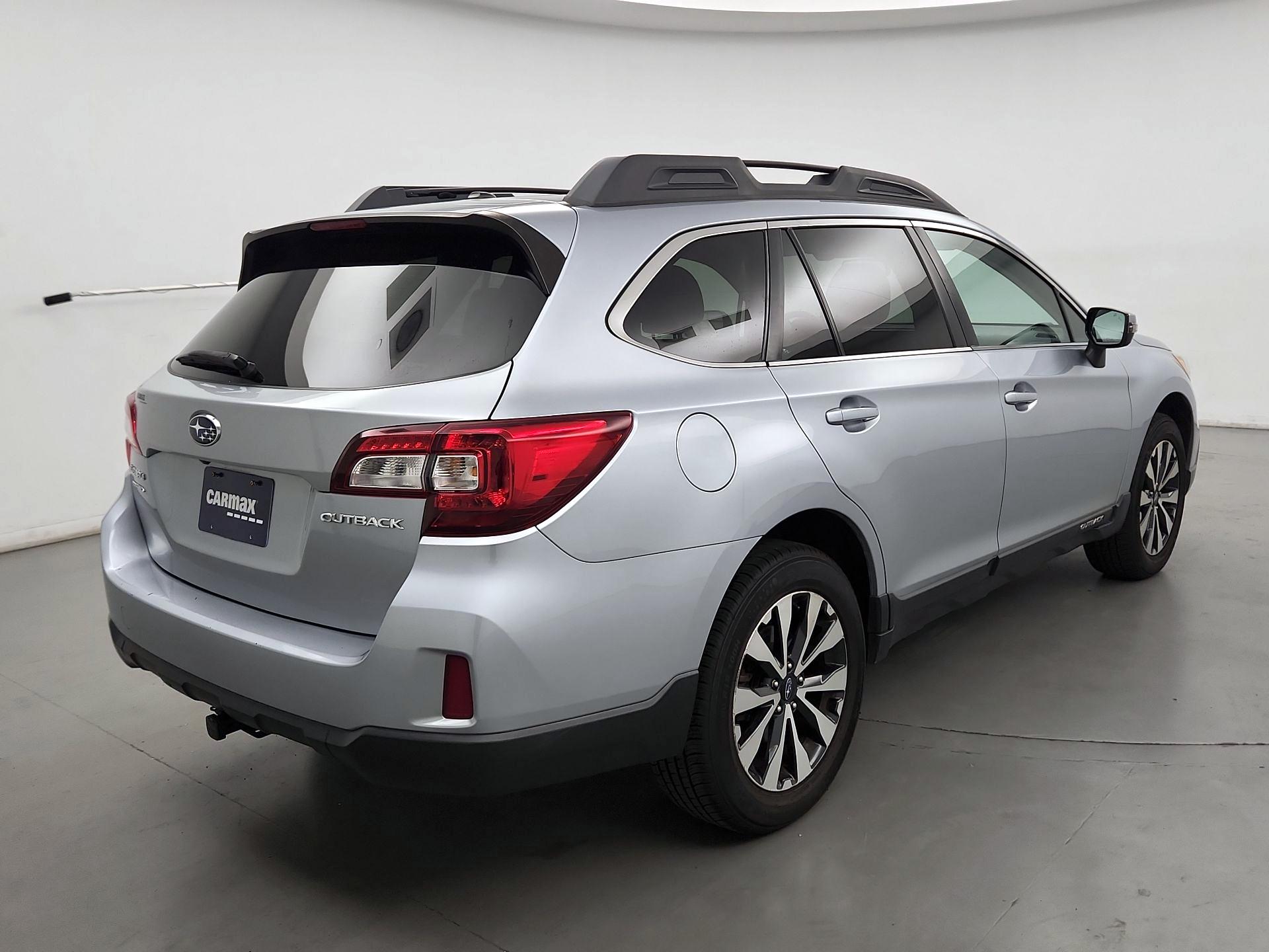 Thumbnail: 2015 Subaru Outback - 5