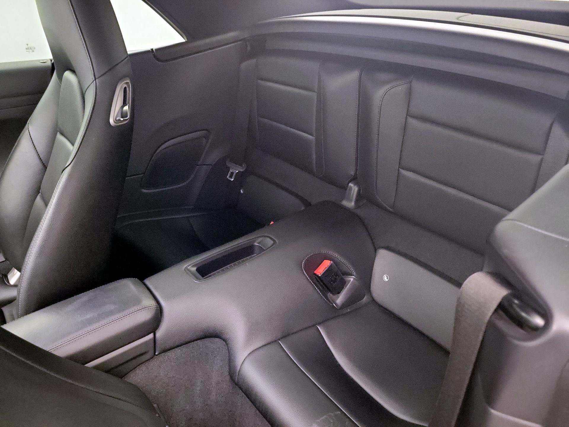 Thumbnail: 2019 Porsche 911 - 19