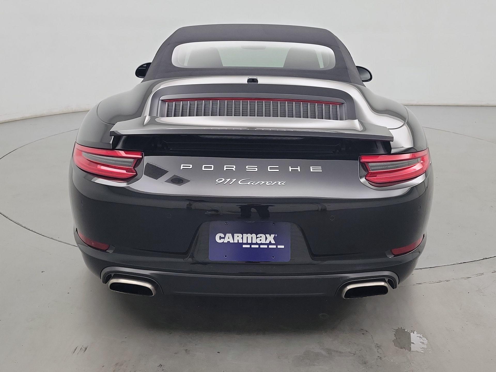 Thumbnail: 2019 Porsche 911 - 6