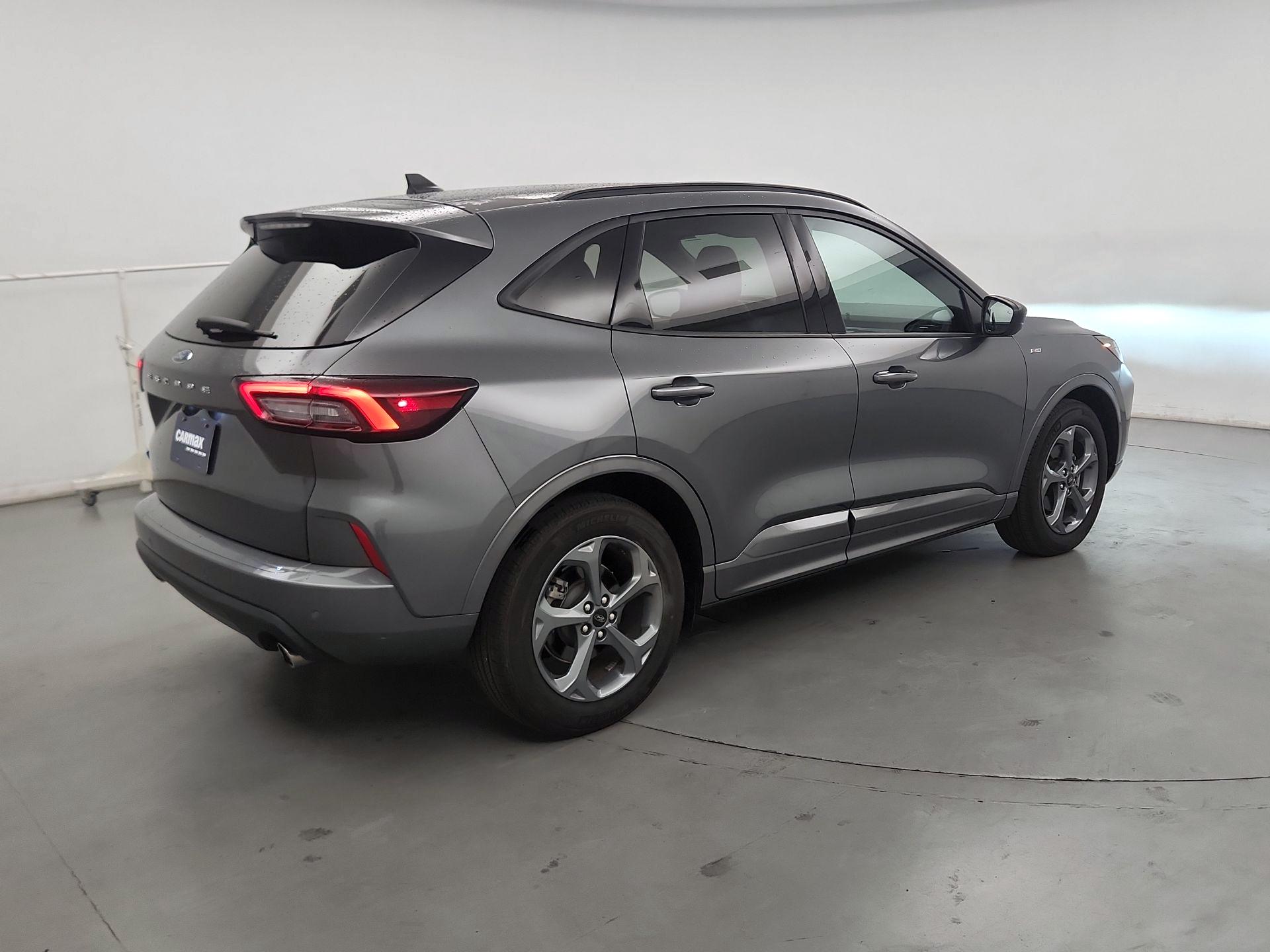 Thumbnail: 2023 Ford Escape - 5