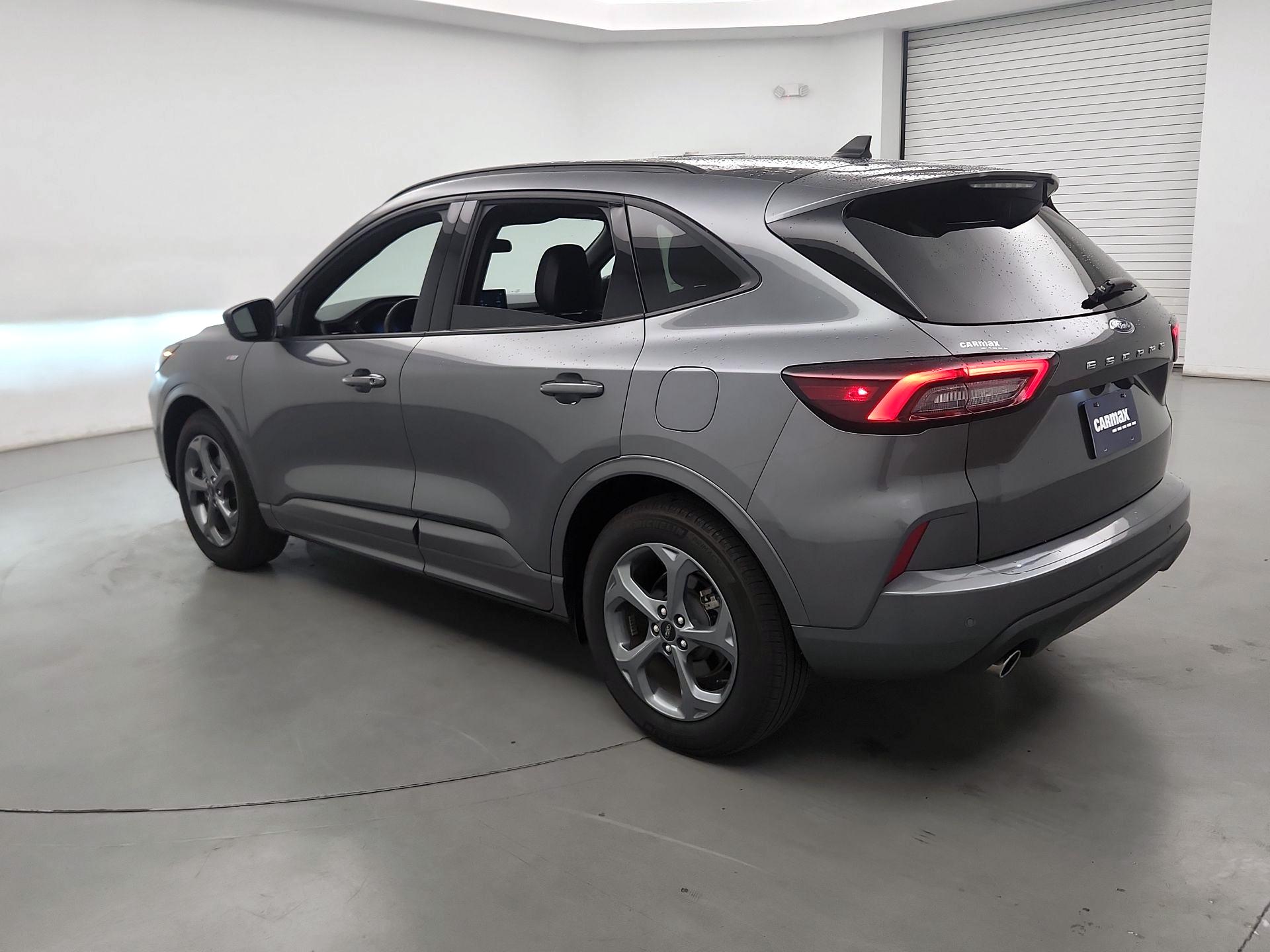 Thumbnail: 2023 Ford Escape - 7