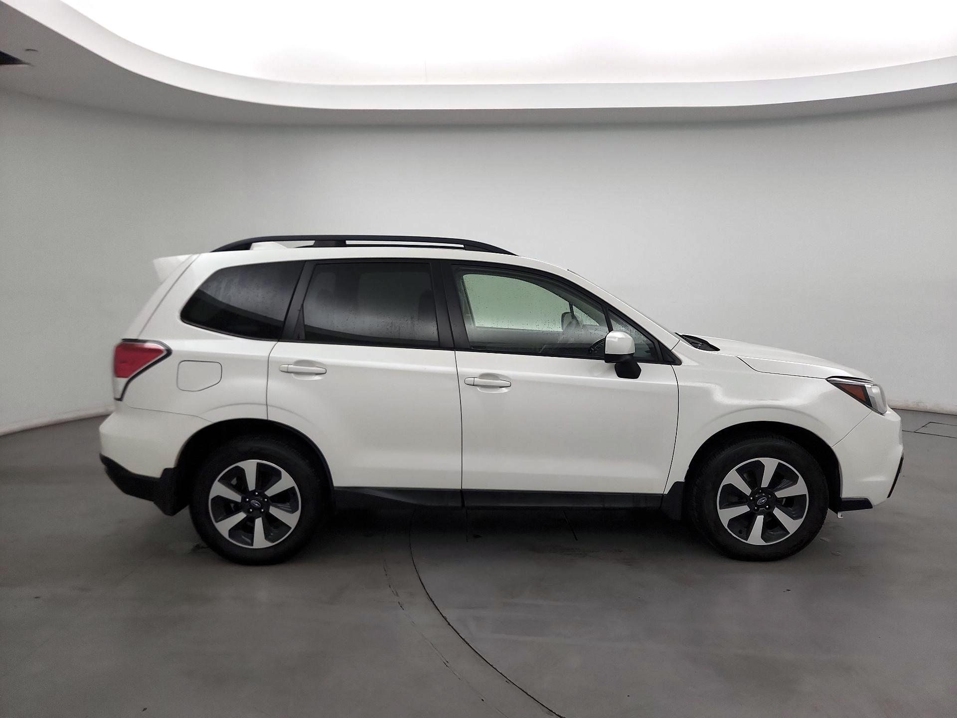 Thumbnail: 2018 Subaru Forester - 4