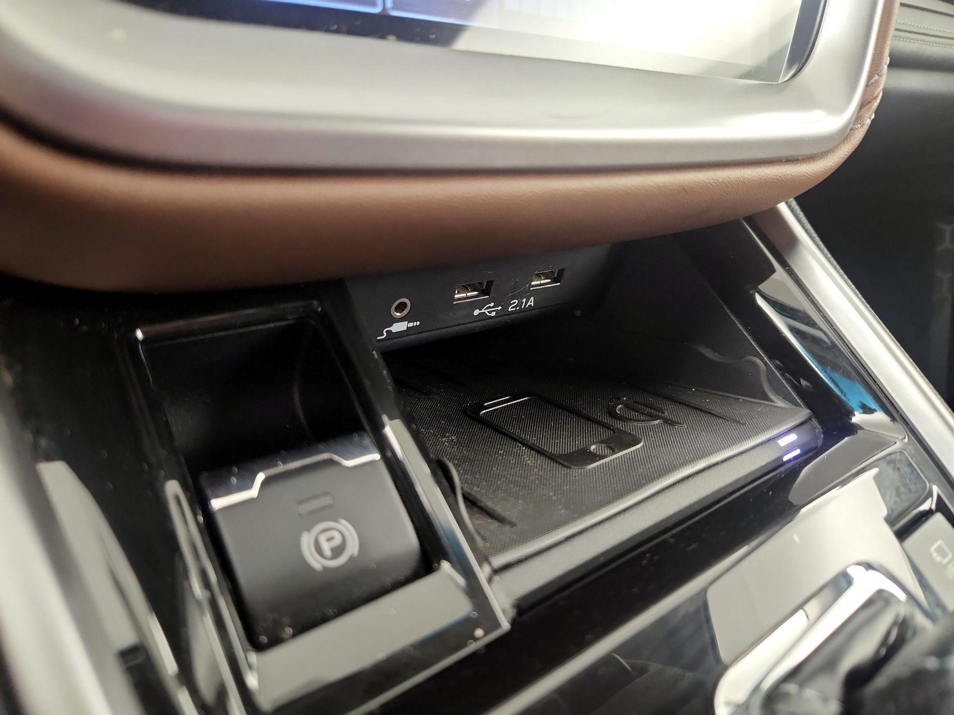 Thumbnail: 2020 Subaru Outback - 17