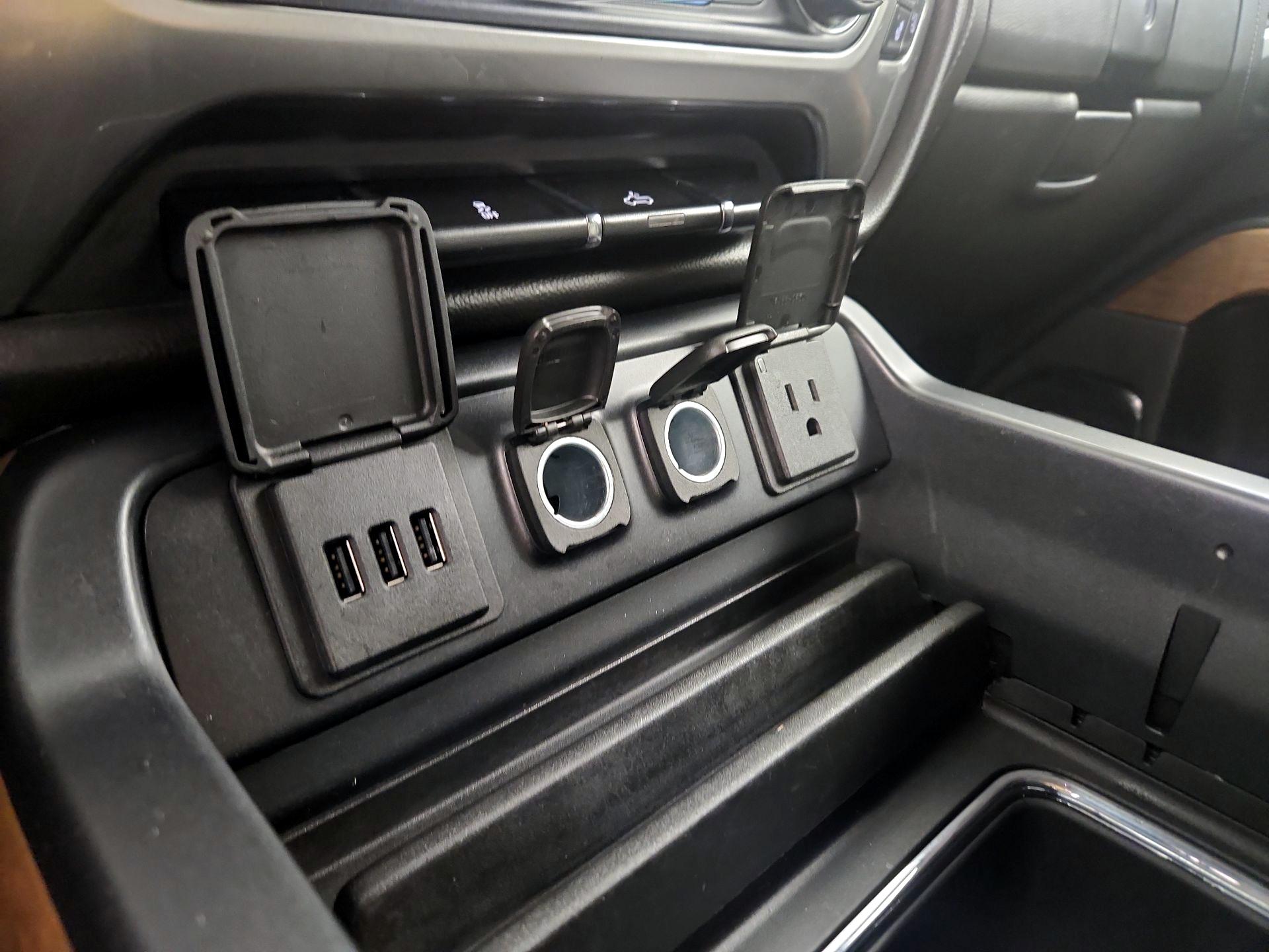 Thumbnail: 2014 Chevrolet Silverado 1500 - 16