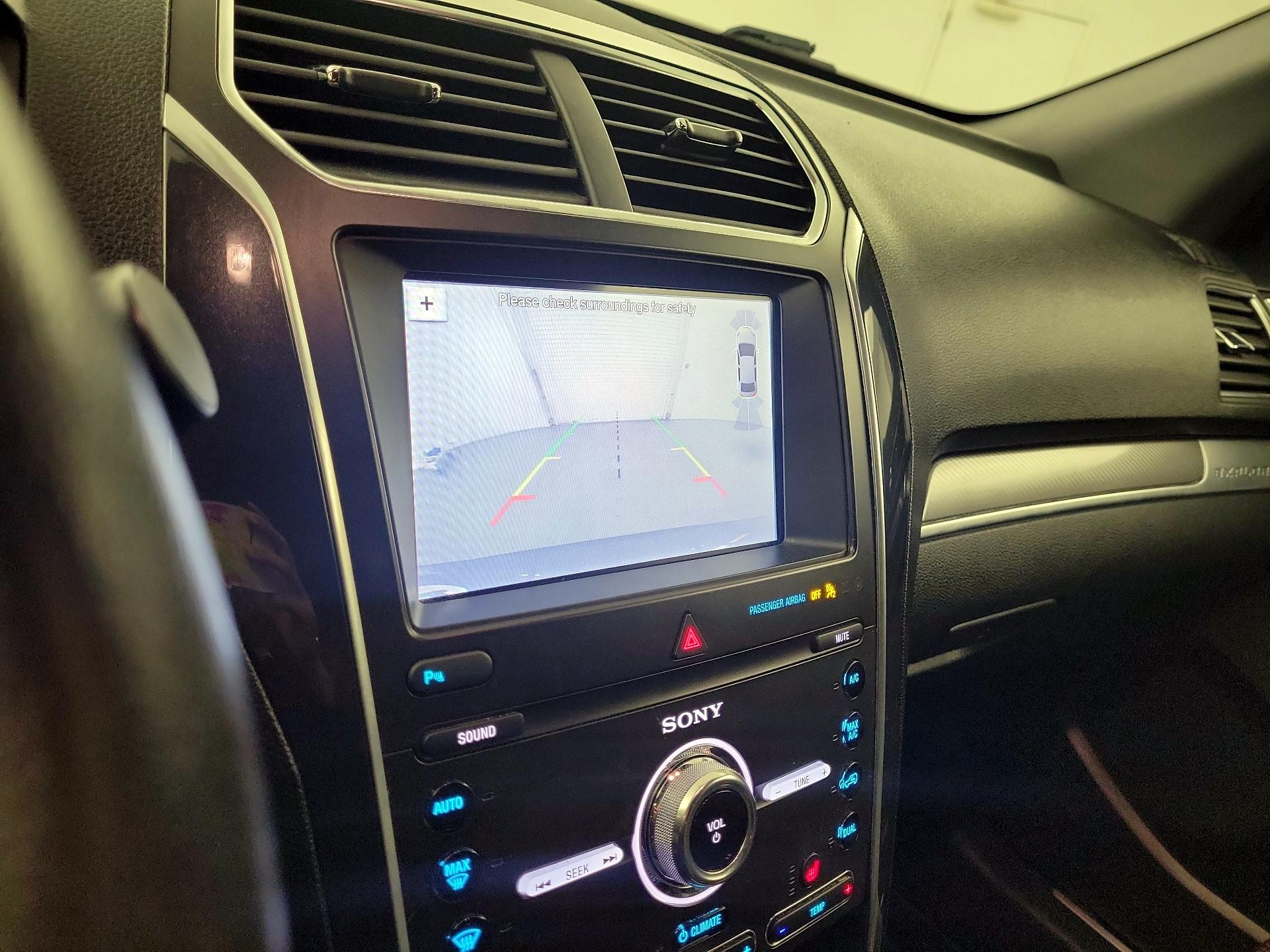 Thumbnail: 2019 Ford Explorer - 13