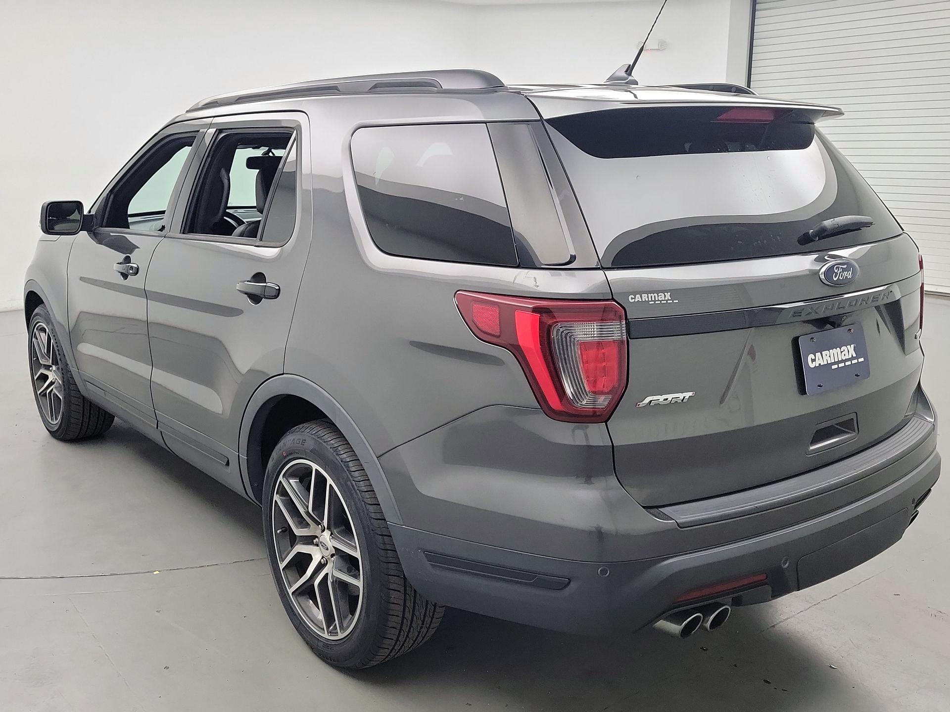 Thumbnail: 2019 Ford Explorer - 7