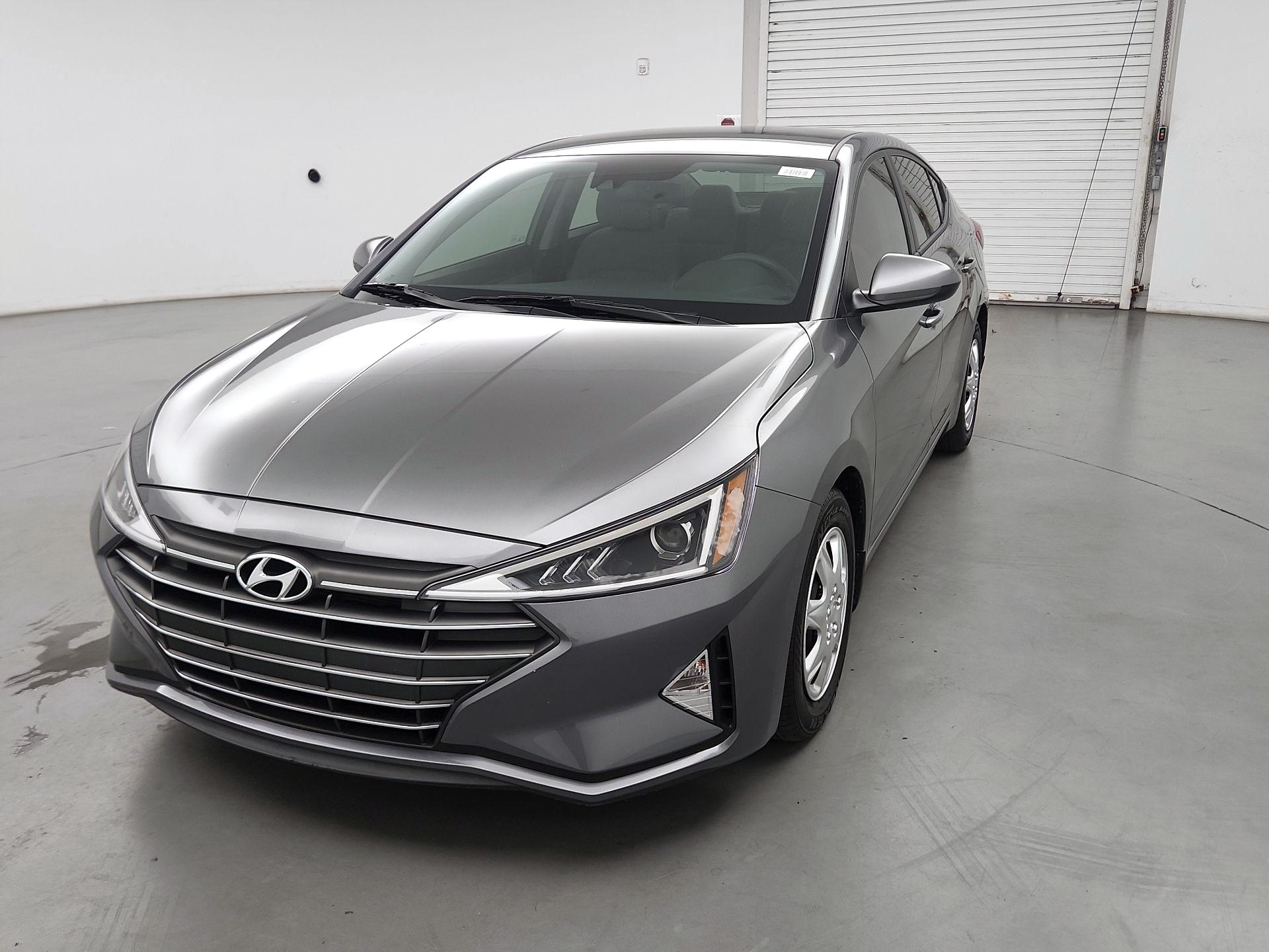 Thumbnail: 2020 Hyundai Elantra - 3