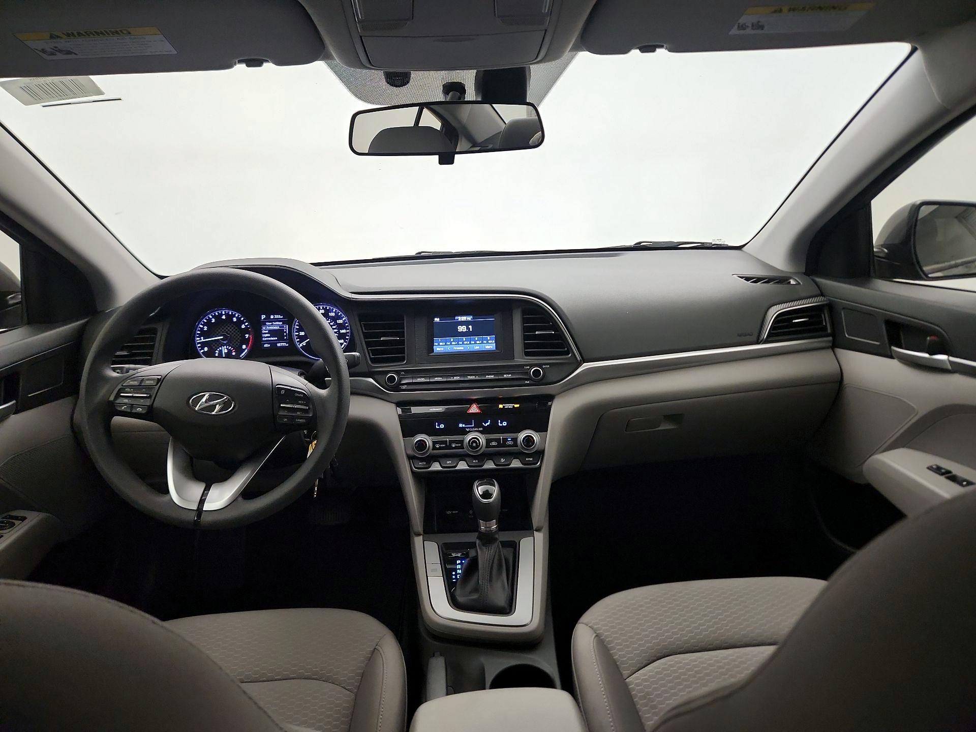 Thumbnail: 2020 Hyundai Elantra - 8