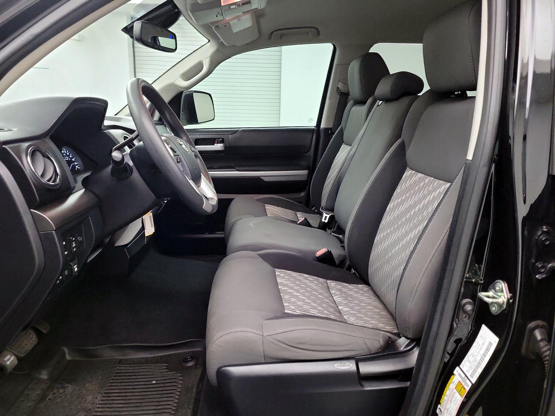 Thumbnail: 2020 Toyota Tundra - 9