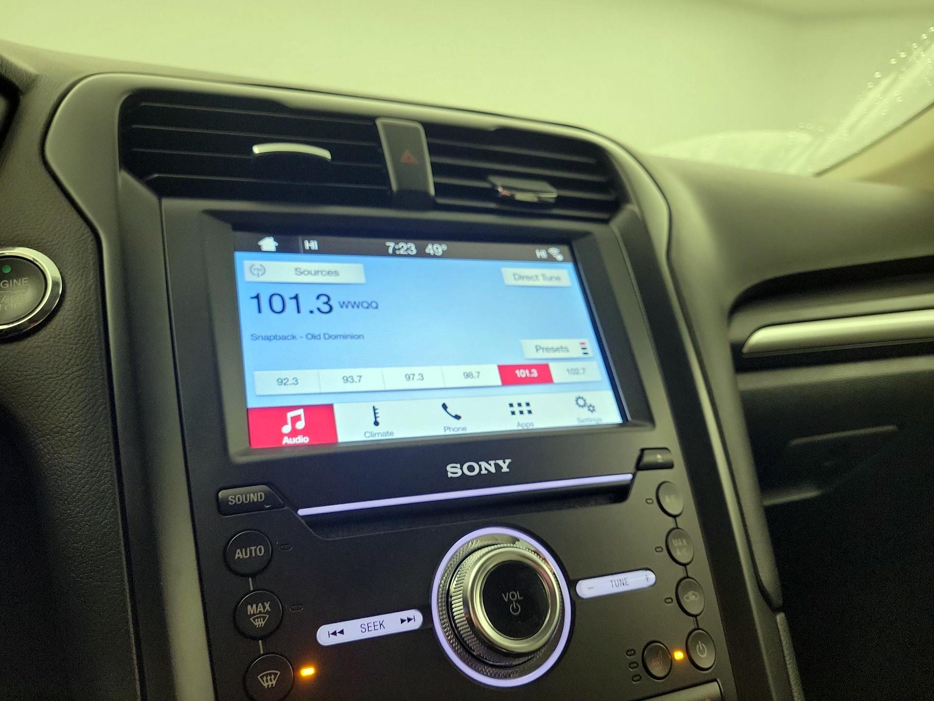 Thumbnail: 2017 Ford Fusion - 13