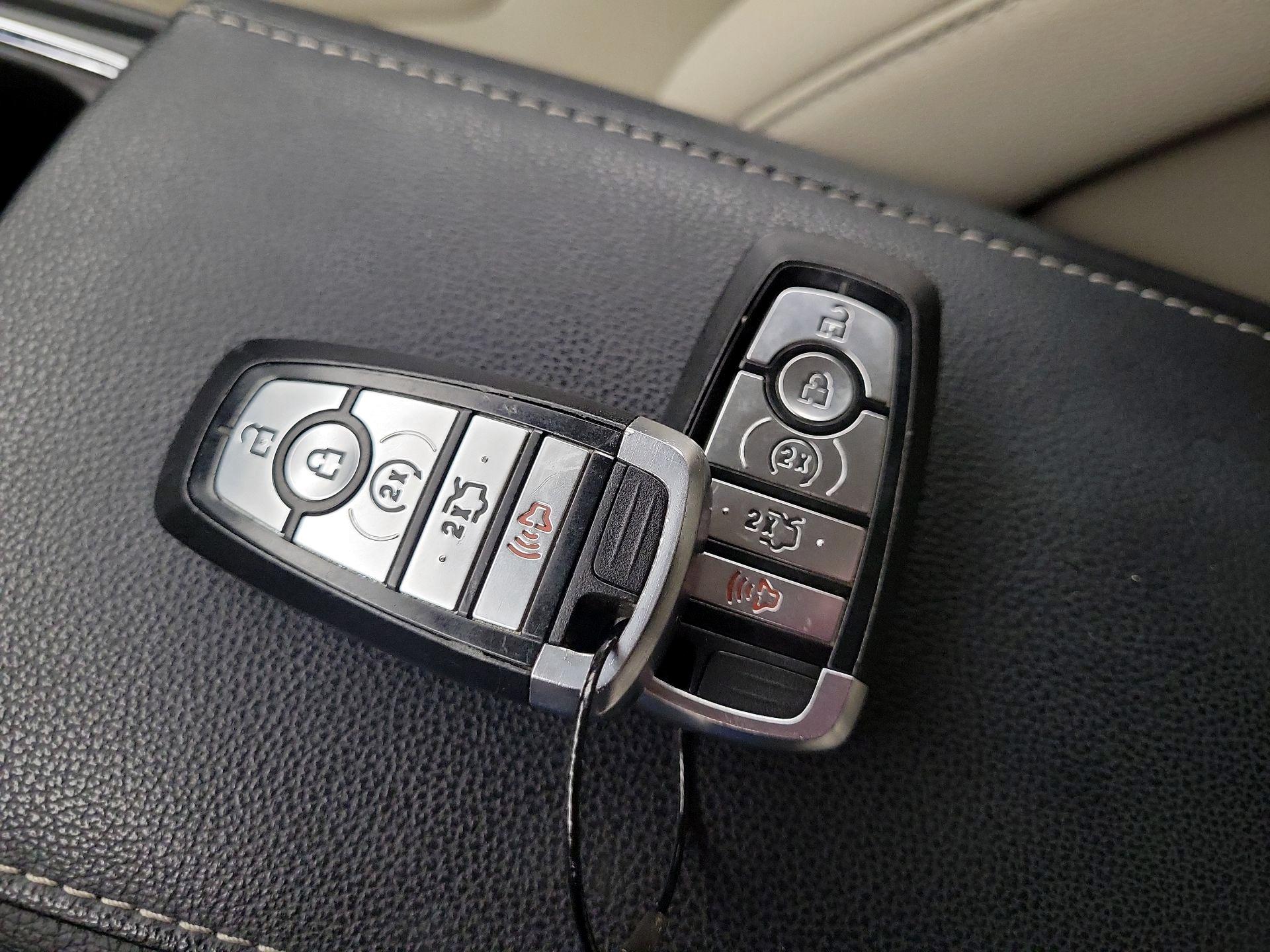 Thumbnail: 2017 Ford Fusion - 20