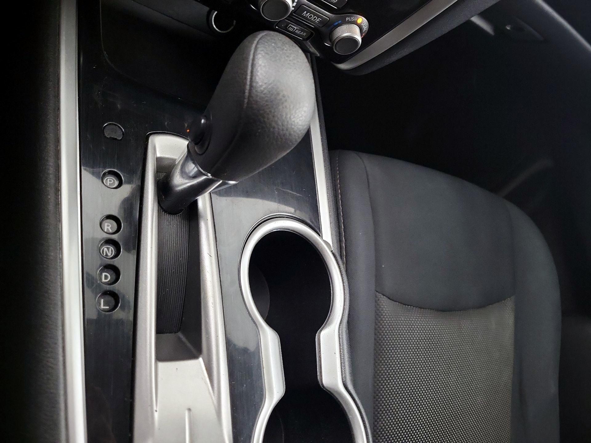 Thumbnail: 2017 Nissan Pathfinder - 13