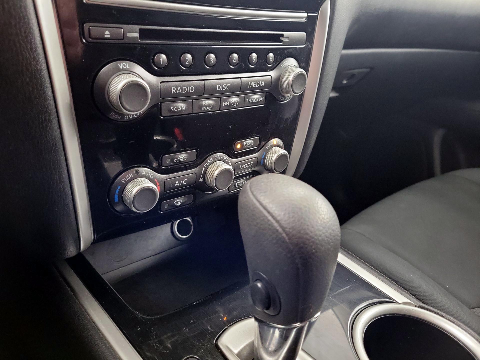 Thumbnail: 2017 Nissan Pathfinder - 14