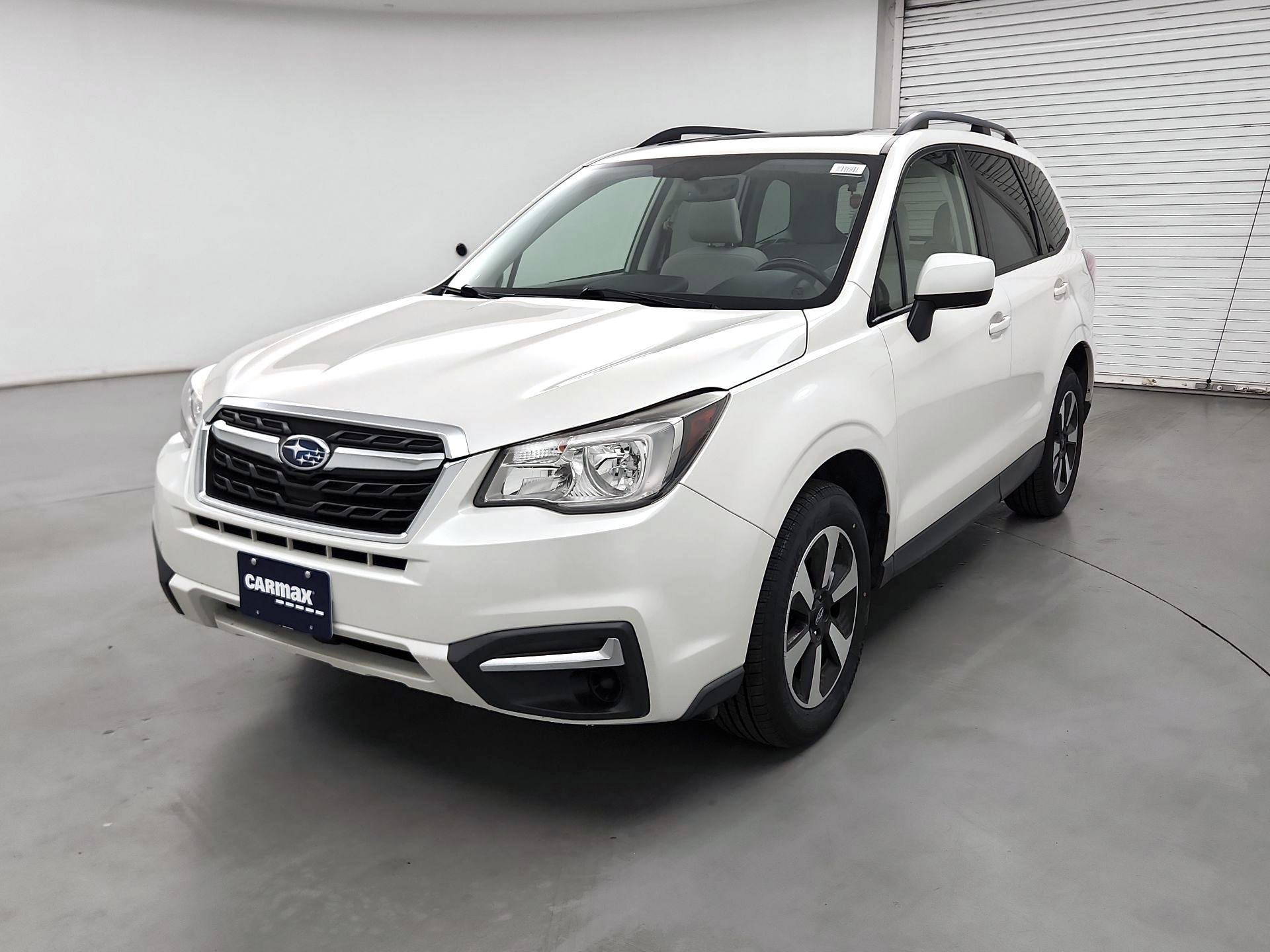 Thumbnail: 2017 Subaru Forester - 3