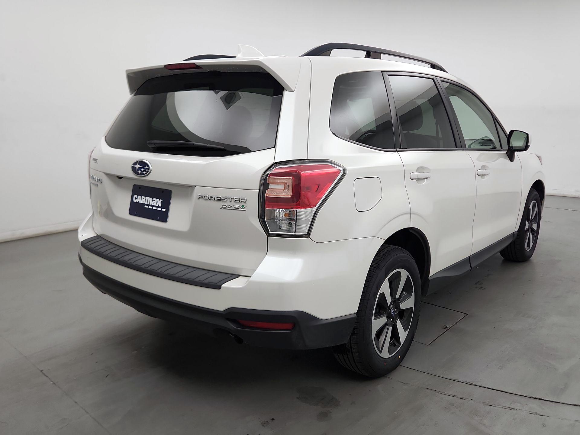 Thumbnail: 2017 Subaru Forester - 5