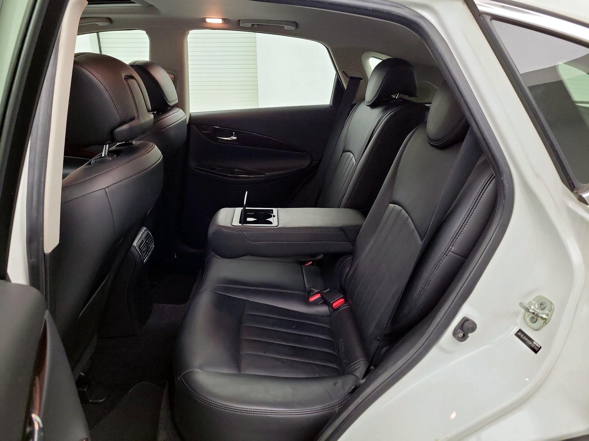 Thumbnail: 2014 INFINITI QX50 - 18