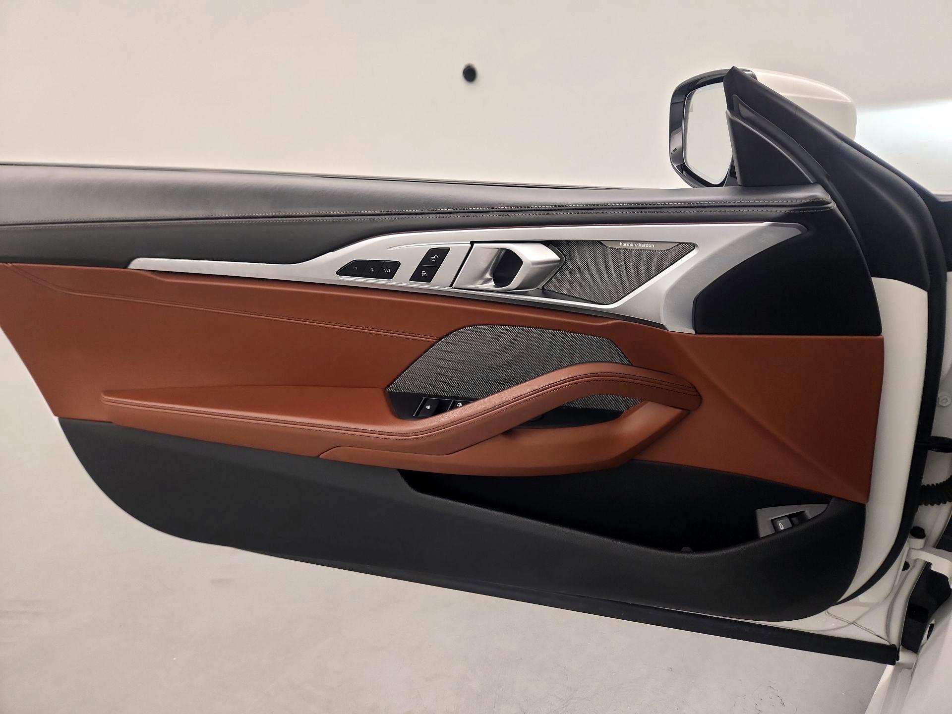 Thumbnail: 2021 BMW 8 Series - 10