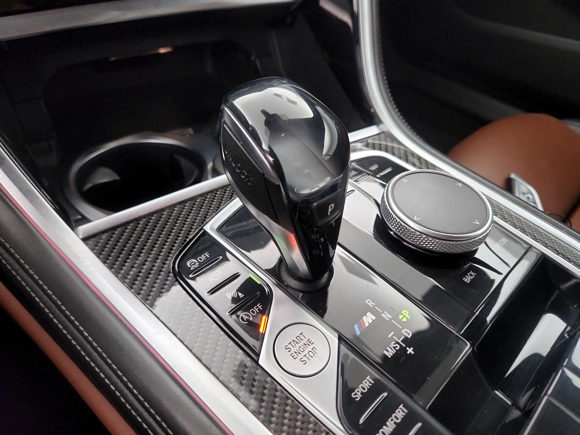 Thumbnail: 2021 BMW 8 Series - 16