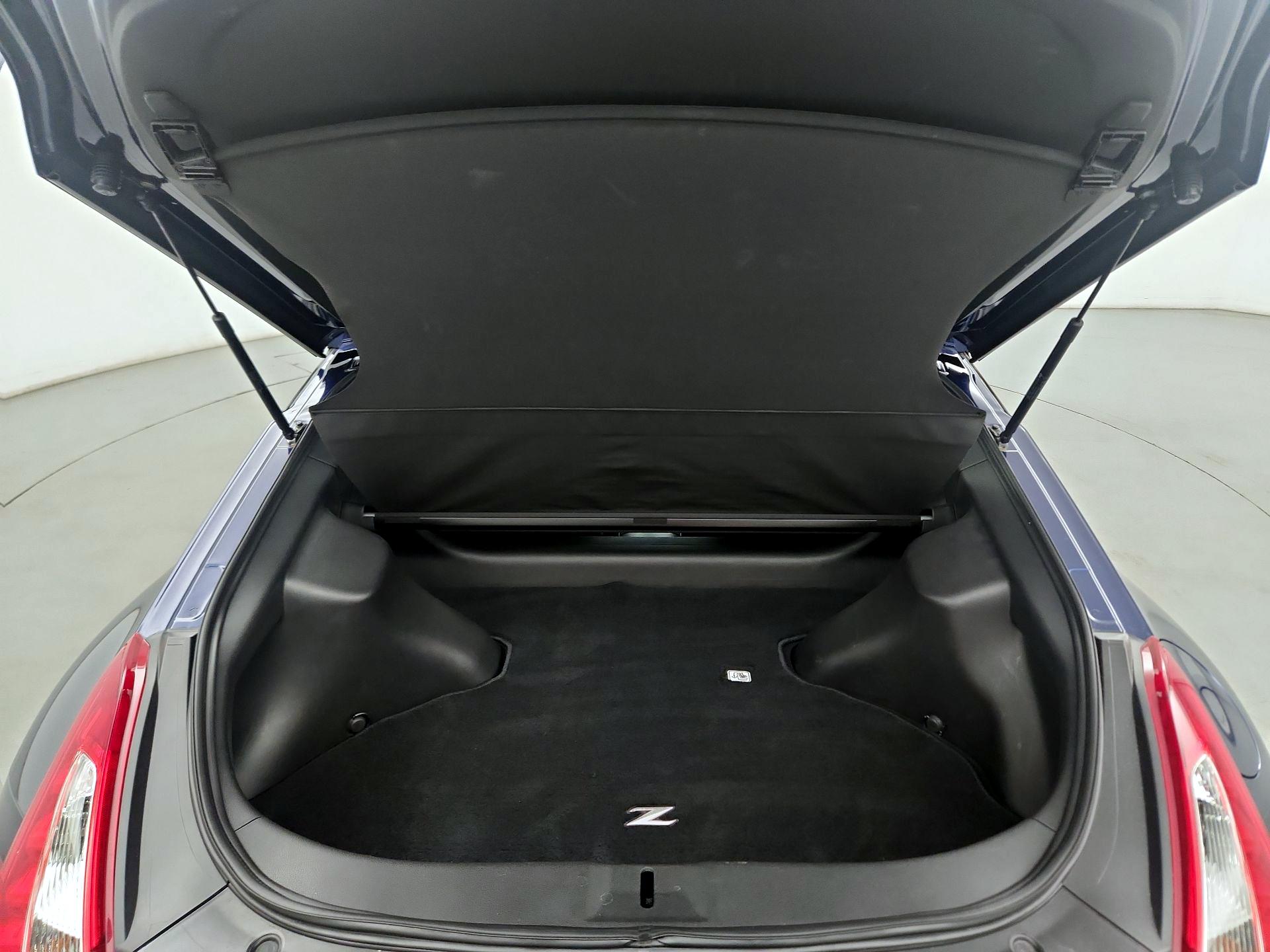 Thumbnail: 2017 Nissan Z - 18