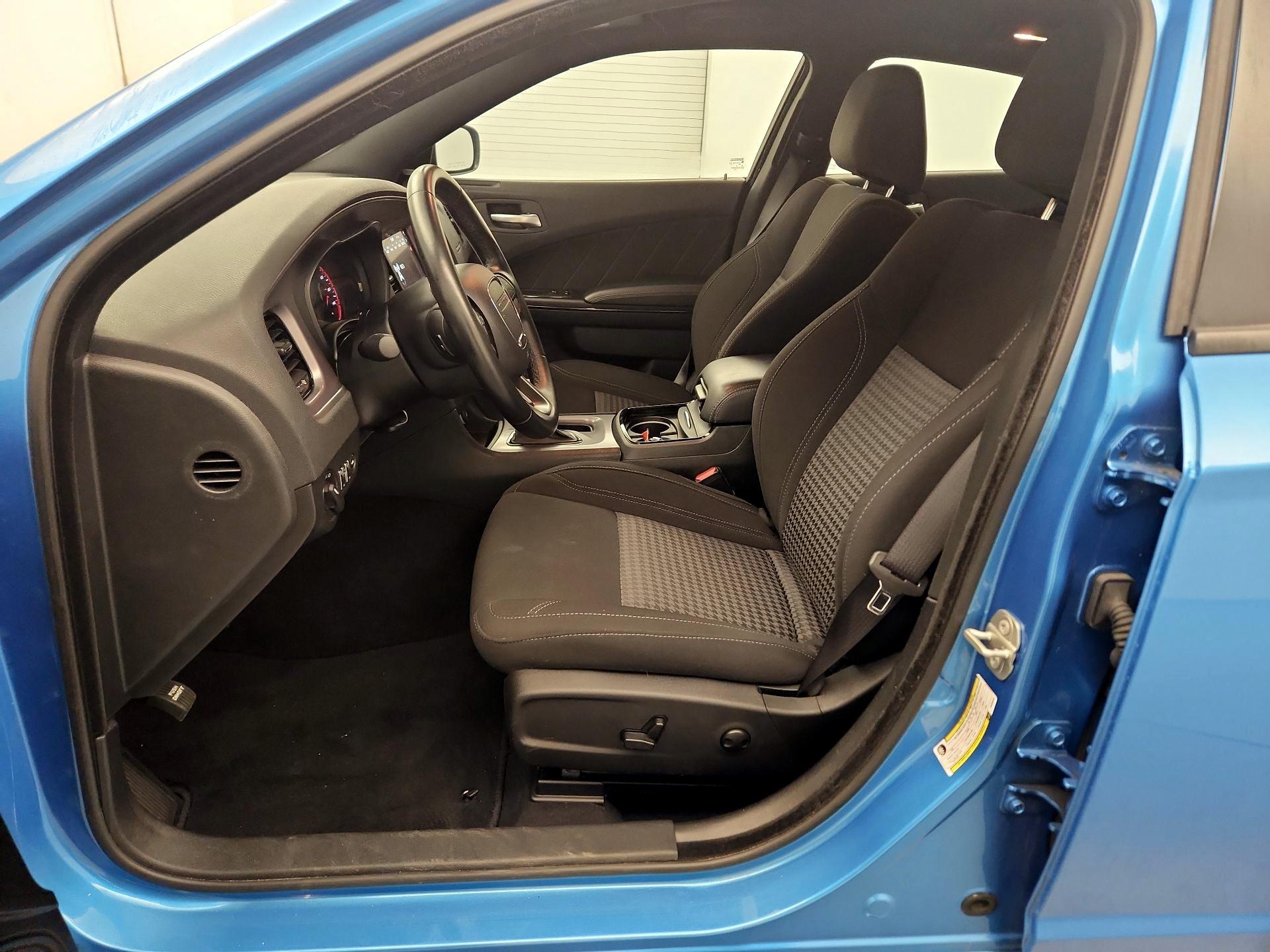 Thumbnail: 2023 Dodge Charger - 9