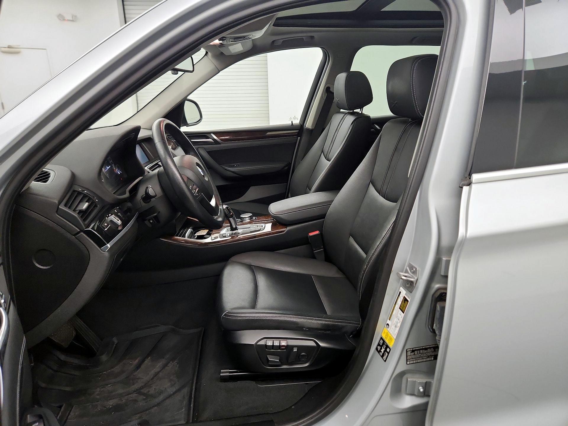 Thumbnail: 2016 BMW X3 - 9