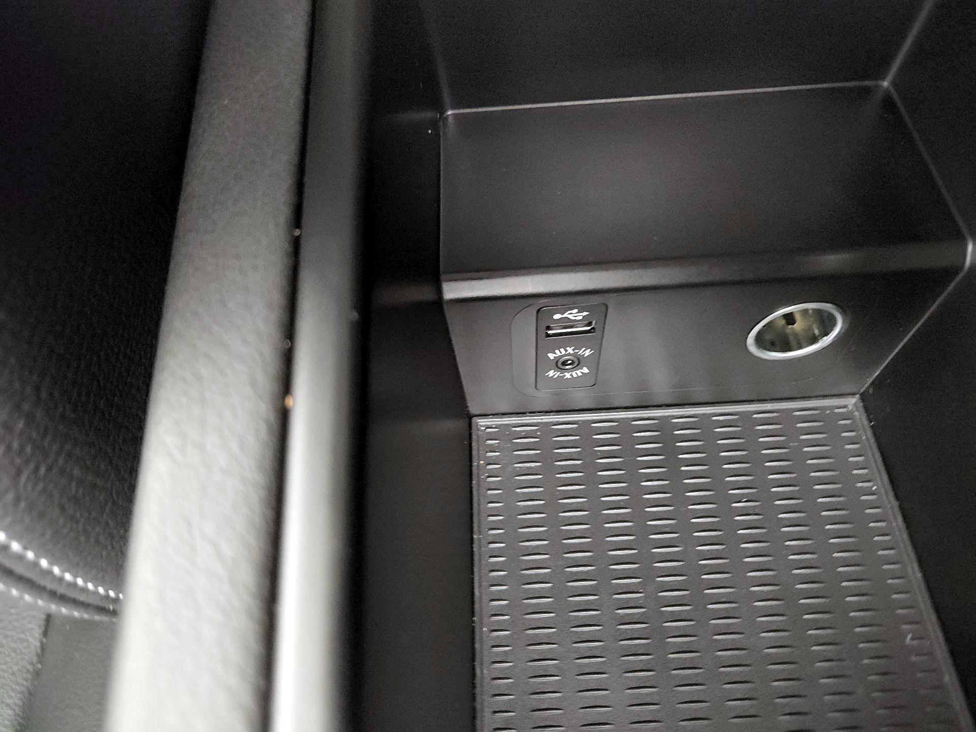 Thumbnail: 2016 BMW X3 - 17