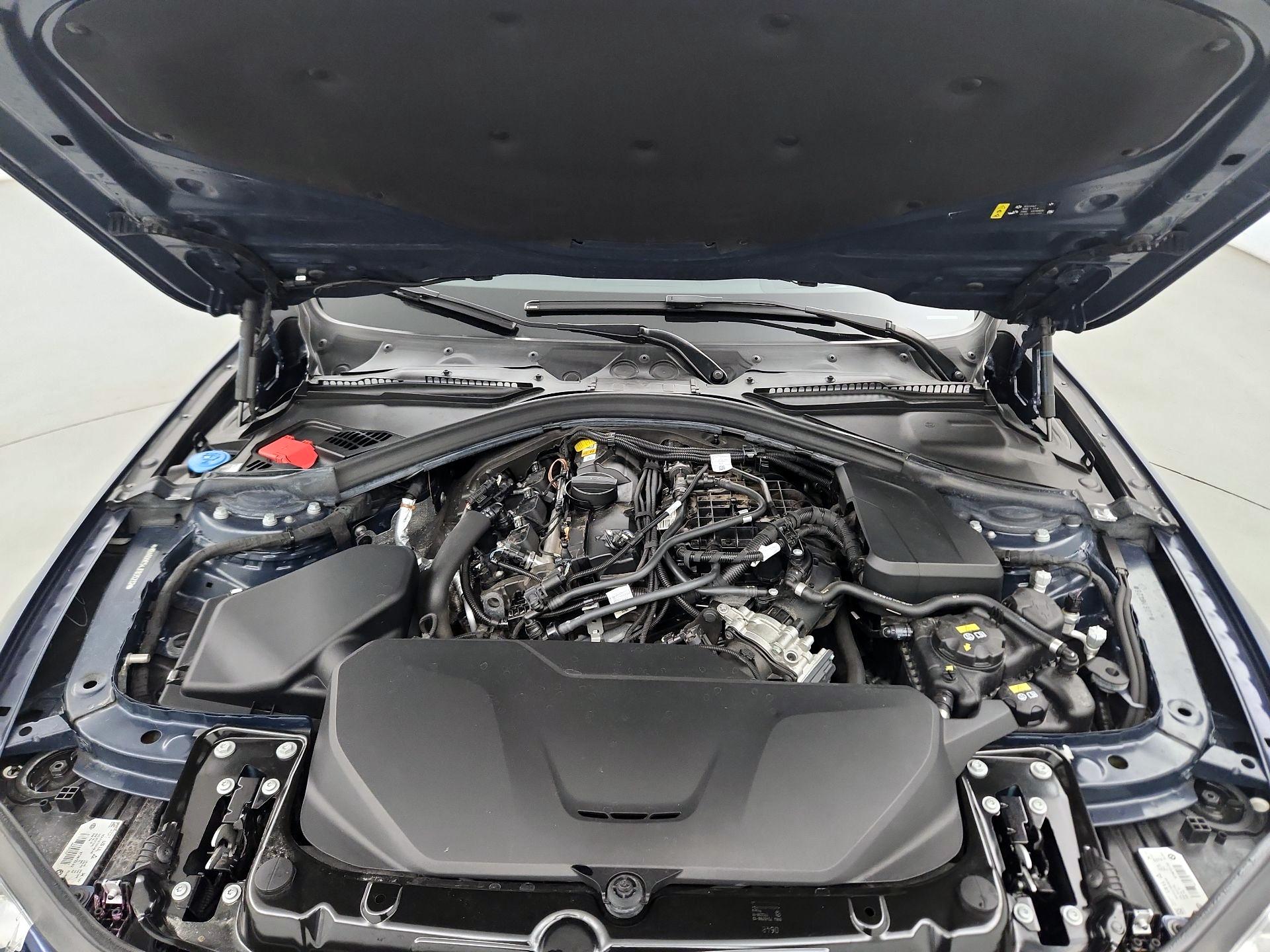 Thumbnail: 2018 BMW 3 Series - 20